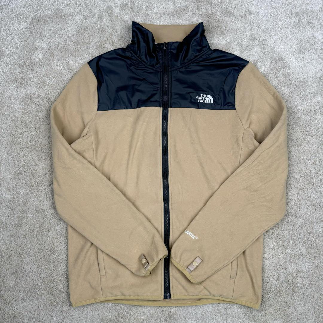 图片[2]-＃暖冬福利 THE NORTH FACE 北面城市户外系列色块拼接Logo标识立领户外抓绒保暖夹克外套内胆 The North Face于1966年成立，一直致力于为户外运动员的每一次严酷探索提供专业装备。作为全球户外运动领导品牌，The NorthFace以经过专业运动员测试、适应各类户外需求的产品助力探索者不断超越自我，激发人类潜能。 The North Face象征着众多山脉中更冷、更值得挑战的北坡。品牌标志则来自Half Dome，一座位于美国加州Yosemite NationalPark（优胜美地国家公园）里的山峰，中文名字取为「北面」，象征着不畏惧的户外探索精神。1997年，The North Face采用全新的宣传标语「Never Stop Exploring探索永不停止」，体现品牌的探索精神，成为品牌的座右铭。尺码：xS S M L XL 2XL-选品中心