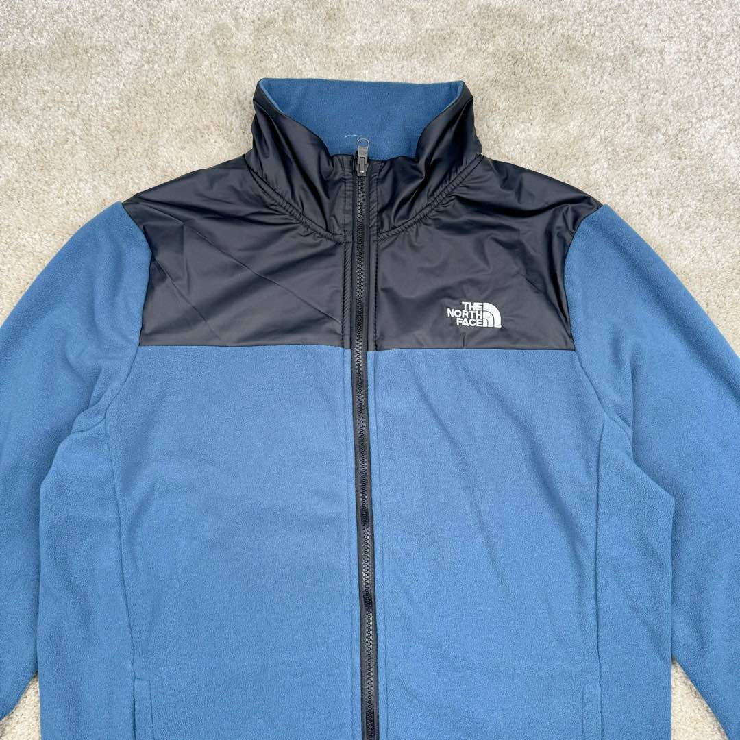 图片[4]-＃暖冬福利 THE NORTH FACE 北面城市户外系列色块拼接Logo标识立领户外抓绒保暖夹克外套内胆 The North Face于1966年成立，一直致力于为户外运动员的每一次严酷探索提供专业装备。作为全球户外运动领导品牌，The NorthFace以经过专业运动员测试、适应各类户外需求的产品助力探索者不断超越自我，激发人类潜能。 The North Face象征着众多山脉中更冷、更值得挑战的北坡。品牌标志则来自Half Dome，一座位于美国加州Yosemite NationalPark（优胜美地国家公园）里的山峰，中文名字取为「北面」，象征着不畏惧的户外探索精神。1997年，The North Face采用全新的宣传标语「Never Stop Exploring探索永不停止」，体现品牌的探索精神，成为品牌的座右铭。尺码：xS S M L XL 2XL-选品中心
