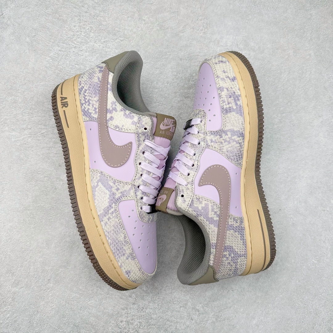 图片[3]-NK Air Force 1´07 Low 空军一号低帮百搭休闲运动板鞋 BB1616-301 柔软、弹性十足的缓震性能和出色的中底设计 横跨复古与现代的外型结合 造就出风靡全球 三十多年的Force 1 直到今天还深受青睐 尺码：36 36.5 37.5 38 38.5 39 40 40.5 41 42 42.5 43 44 44.5 45-选品中心