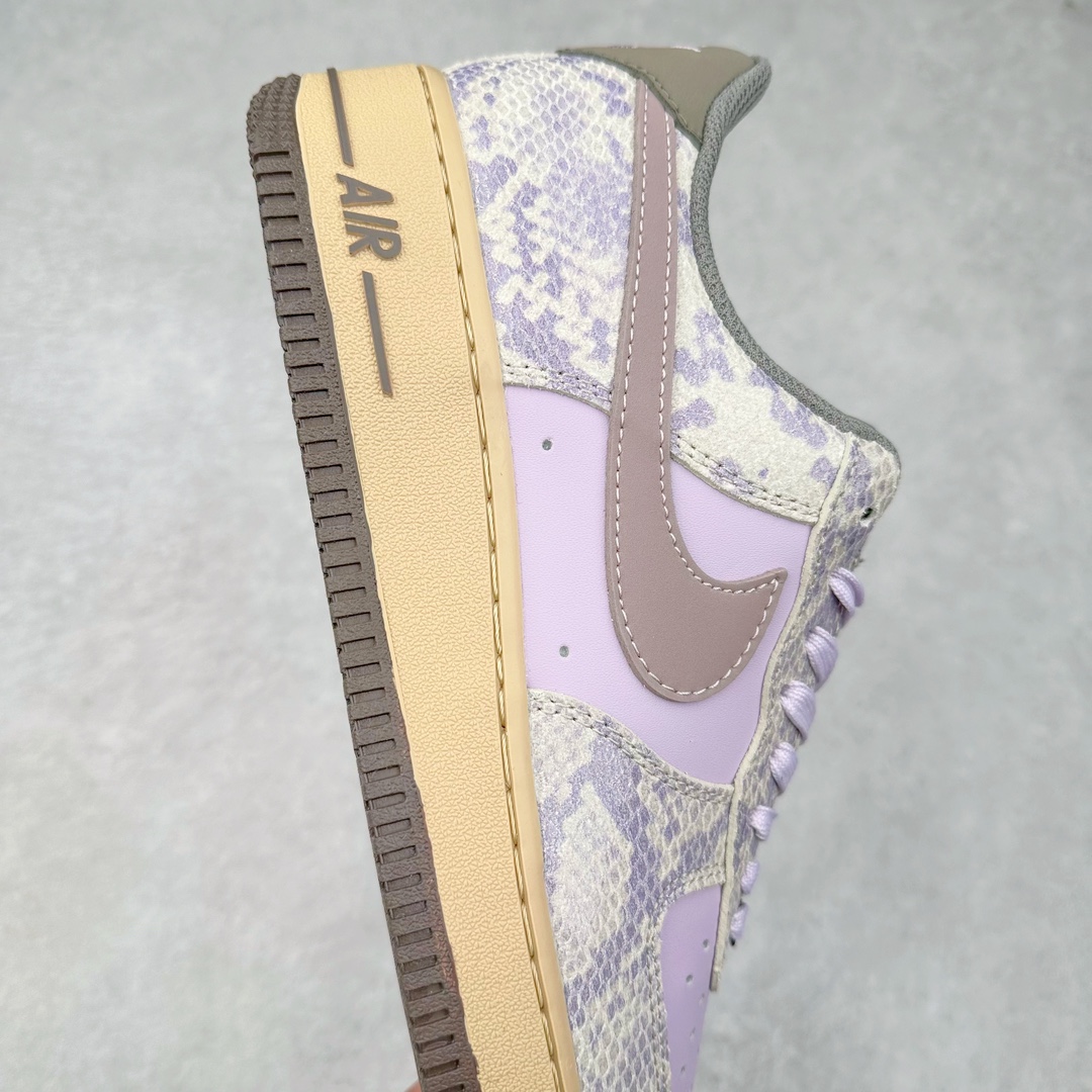 图片[6]-NK Air Force 1´07 Low 空军一号低帮百搭休闲运动板鞋 BB1616-301 柔软、弹性十足的缓震性能和出色的中底设计 横跨复古与现代的外型结合 造就出风靡全球 三十多年的Force 1 直到今天还深受青睐 尺码：36 36.5 37.5 38 38.5 39 40 40.5 41 42 42.5 43 44 44.5 45-选品中心