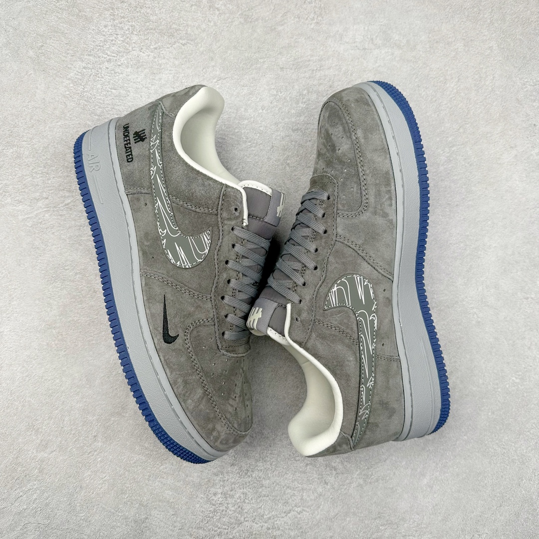 图片[3]-NK Air Force 1´07 Low 空军一号低帮百搭休闲运动板鞋 DF0188-018 柔软、弹性十足的缓震性能和出色的中底设计 横跨复古与现代的外型结合 造就出风靡全球 三十多年的Force 1 直到今天还深受青睐 尺码：36 36.5 37.5 38 38.5 39 40 40.5 41 42 42.5 43 44 44.5 45-选品中心