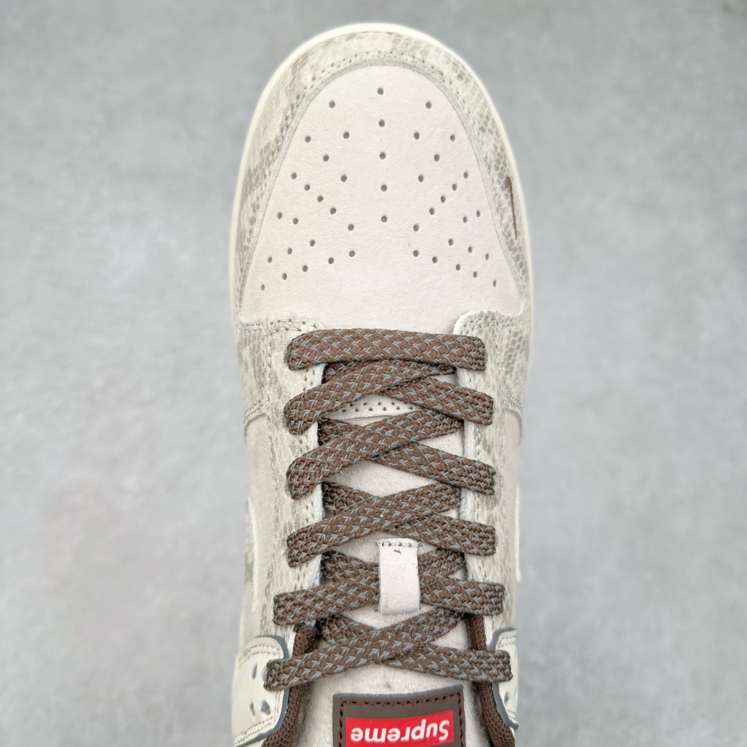 图片[4]-NK Dunk Low 定制配色 XS1086-018 大厂出品 极力推荐 原装头层材料 独家版型蒸餾加工帶來的是更好的视觉和脚感体验大厂纯原品质出货 清洁度 电绣工艺 皮料切割干净无任何毛边 细节完美 尺码：36 36.5 37.5 38 38.5 39 40 40.5 41 42 42.5 43 44 44.5 45-选品中心