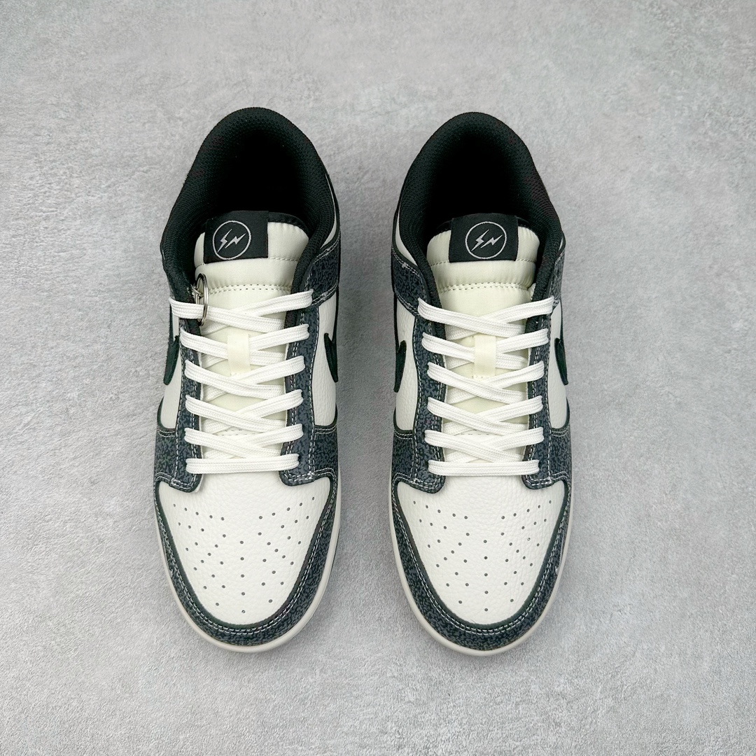 图片[2]-NK Dunk Low 定制配色 SF1029-401 大厂出品 极力推荐 原装头层材料 独家版型蒸餾加工帶來的是更好的视觉和脚感体验大厂纯原品质出货 清洁度 电绣工艺 皮料切割干净无任何毛边 细节完美 尺码：36 36.5 37.5 38 38.5 39 40 40.5 41 42 42.5 43 44 44.5 45-选品中心