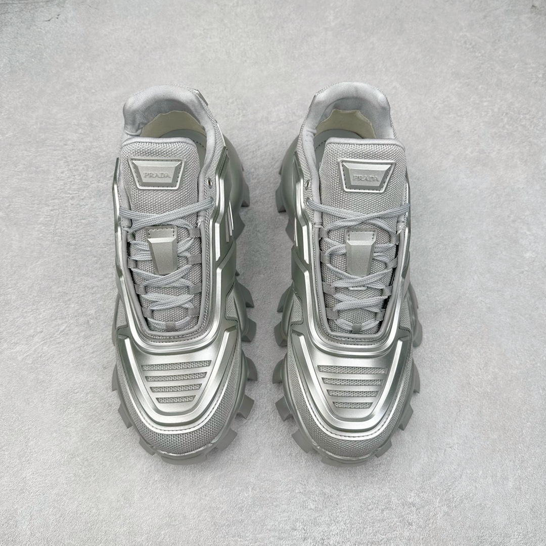 图片[2]-PRADA Cloudbust Thunder 普拉达厚底低帮休闲鞋 该鞋款选用织物和橡胶打造 诠释繁复精致的鞋型 锯齿状橡胶胎面花纹精雕细琢 橡胶饰片赋予鞋面立体效果 尺码：36 37 38 39 40 41 42 43 44 45 46 比运动鞋偏大一码-选品中心