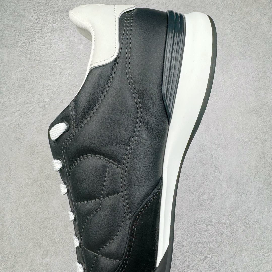 图片[7]-＃GD广顶 CHANEL香奈儿 24S德训鞋平底系带圆头菱格风四季休闲百搭款 原版开模 凹凸感超强 线条紧致🎀全新礼盒包装 细节拉满 环保太空革组合呼吸网织布鞋面材质 欧索莱环保去臭环型组合鞋垫 采用进口TPU大底 官方同步2024 最新礼盒包装 尺码：35 36 37 38 39 40-选品中心