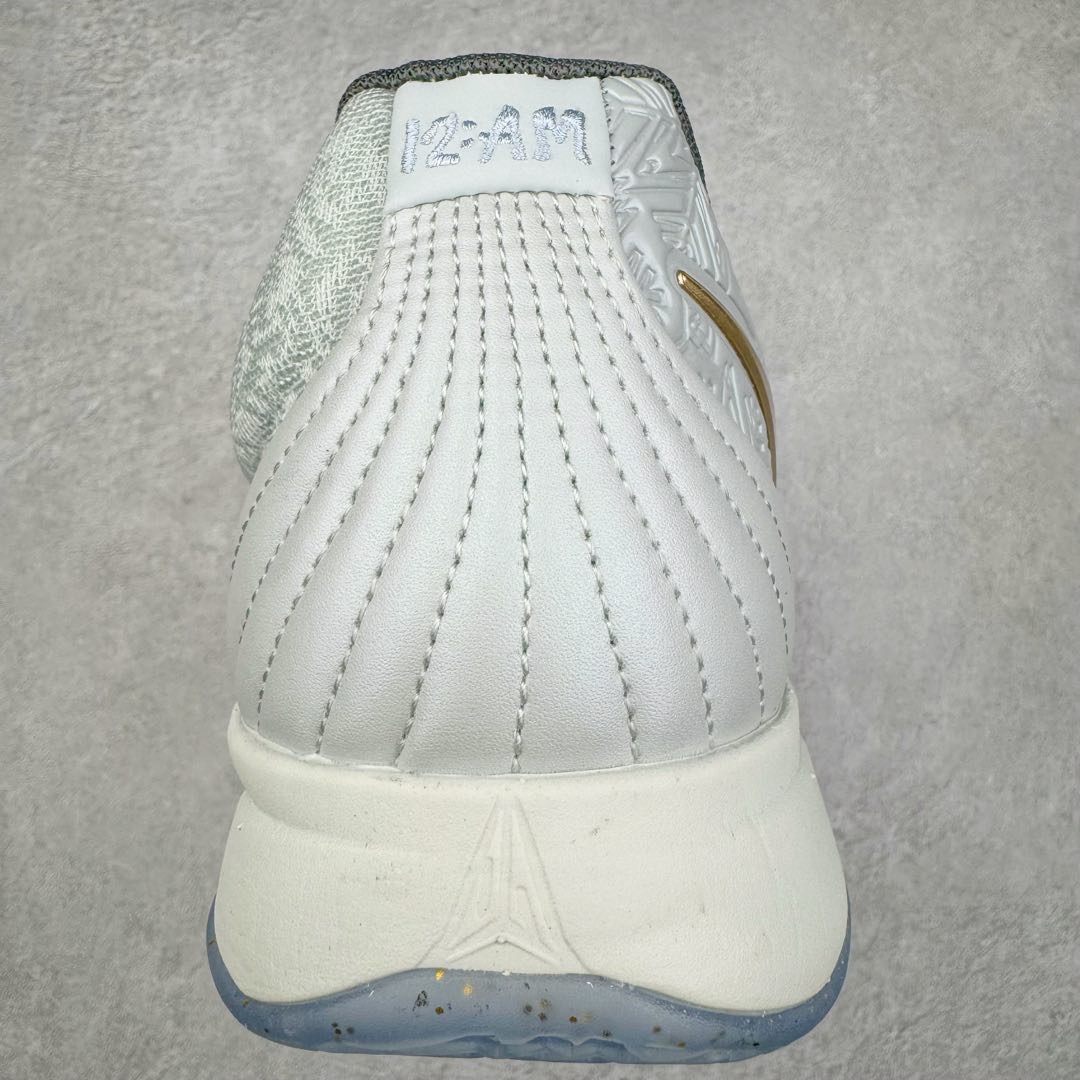 图片[8]-＃灭世/Max NK Ja 2 EP 莫兰特二代低帮篮球鞋 白金 FZ1516-001 2024『压轴』后卫实战旗舰 圣枪腰王 重磅革新登场🌪 🔝历时5个月！全力打造 科比➕欧文系列 综合体 ！Pt实战体验天花板上限 再度提高🔝 ✅【顶配缓震】独家革新搭载 前掌5mm TURBO气垫 兼具贴地与缓震！（正品仅长方形小气垫）➕后掌大马蹄14mm厚 气垫 提高后掌缓震极限 （正品后掌无气垫） ✅【顶级抗扭】 搭载硬度65HC 发泡中底框架 ➕高强度中足抗扭片 革新升级 赛事级抗扭水平！独此一家 ✅【顶级支撑】鞋身侧向包裹 双层补强层 200斤以上选手 也可驾驭（正品仅一层）对比市场货品偷工减料 不可同日而语！ ✅气垫气压上脚即可感受！后掌鞋垫掀开可见气垫轮廓（谨防窜货） 鞋底止滑配方 无需磨合 原地起飞🛫 NK年度后卫旗舰 独家革新升级 『口碑源自专业 实力来源于专注』 真灭世纯原 切勿被市场仿冒吊牌挂羊头卖狗肉 尺码：39-46 正码正拍-选品中心