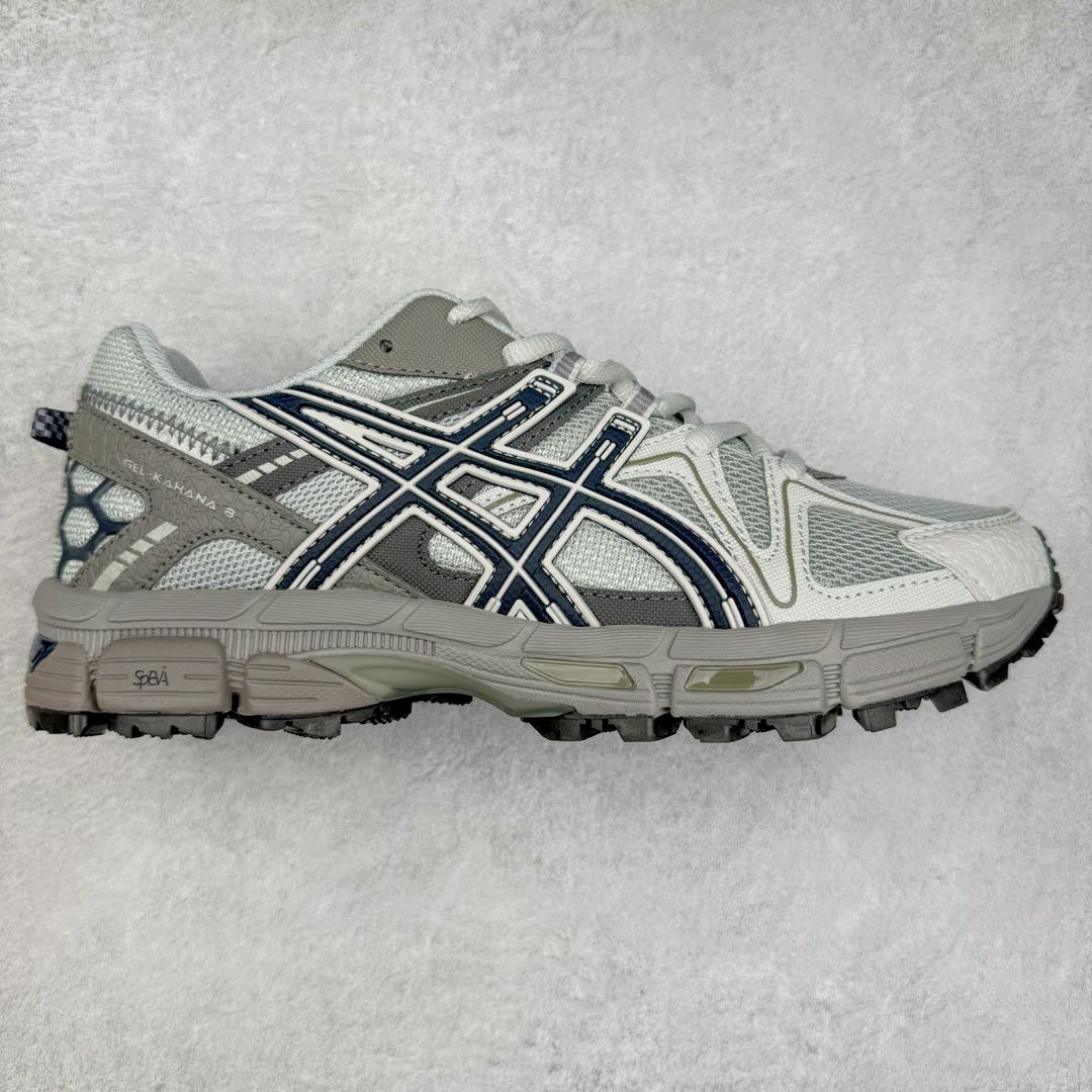 ＃PB纯原 ASICS GEL-KAHANA K8 亚瑟士越野跑步鞋抓地稳定运动鞋缓震耐磨跑鞋 GEL-KAHANA系列为实用级越野跑鞋 融合机能和户外潮流强势回归 核心科技GEL内置于后跟 配合SPEVA弹性中底 减轻落地时地面对脚部的冲击力 中底内侧DYNAMIC DUOMAX 双密度防倾斜装置和中足补强结构 以及后跟几何形状构造 多方面支撑保护 AHAR耐磨橡胶大底 配合沟槽纹路设计 增强抓地力 后足GEL缓冲系统 减轻冲击时的冲击 实现平稳过渡 Trusstic系统 减少鞋底的重量 同时保留了鞋子结构的完整性 尺码：36 37 37.5 38 39 39.5 40 40.5 41.5 42 42.5 43.5 44 44.5 45-选品中心