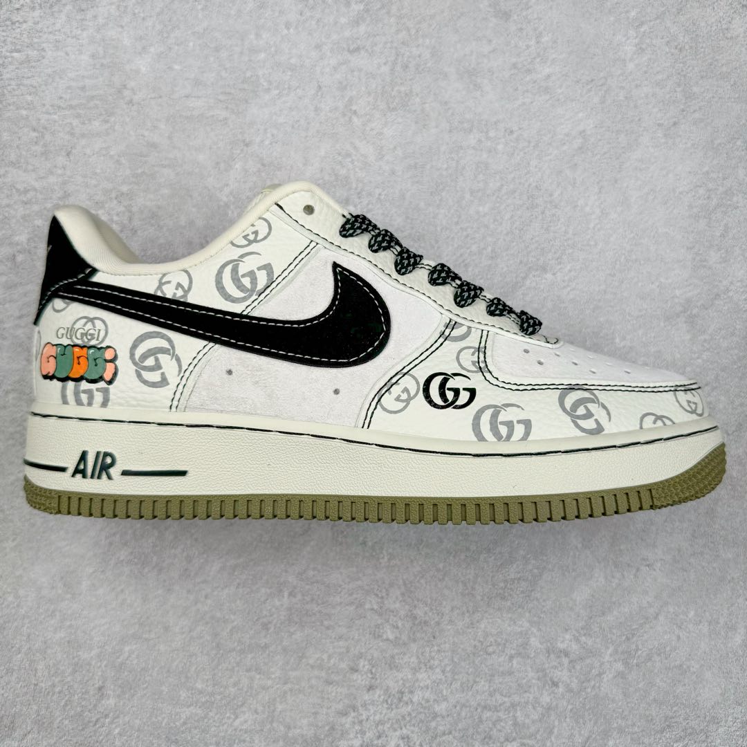 NK Air Force 1´07 Low 空军一号低帮百搭休闲运动板鞋 CH6336-516 柔软、弹性十足的缓震性能和出色的中底设计 横跨复古与现代的外型结合 造就出风靡全球 三十多年的Force 1 直到今天还深受青睐 尺码:36 36.5 37.5 38 38.5 39 40 40.5 41 42 42.5 43 44 44.5 45-选品中心