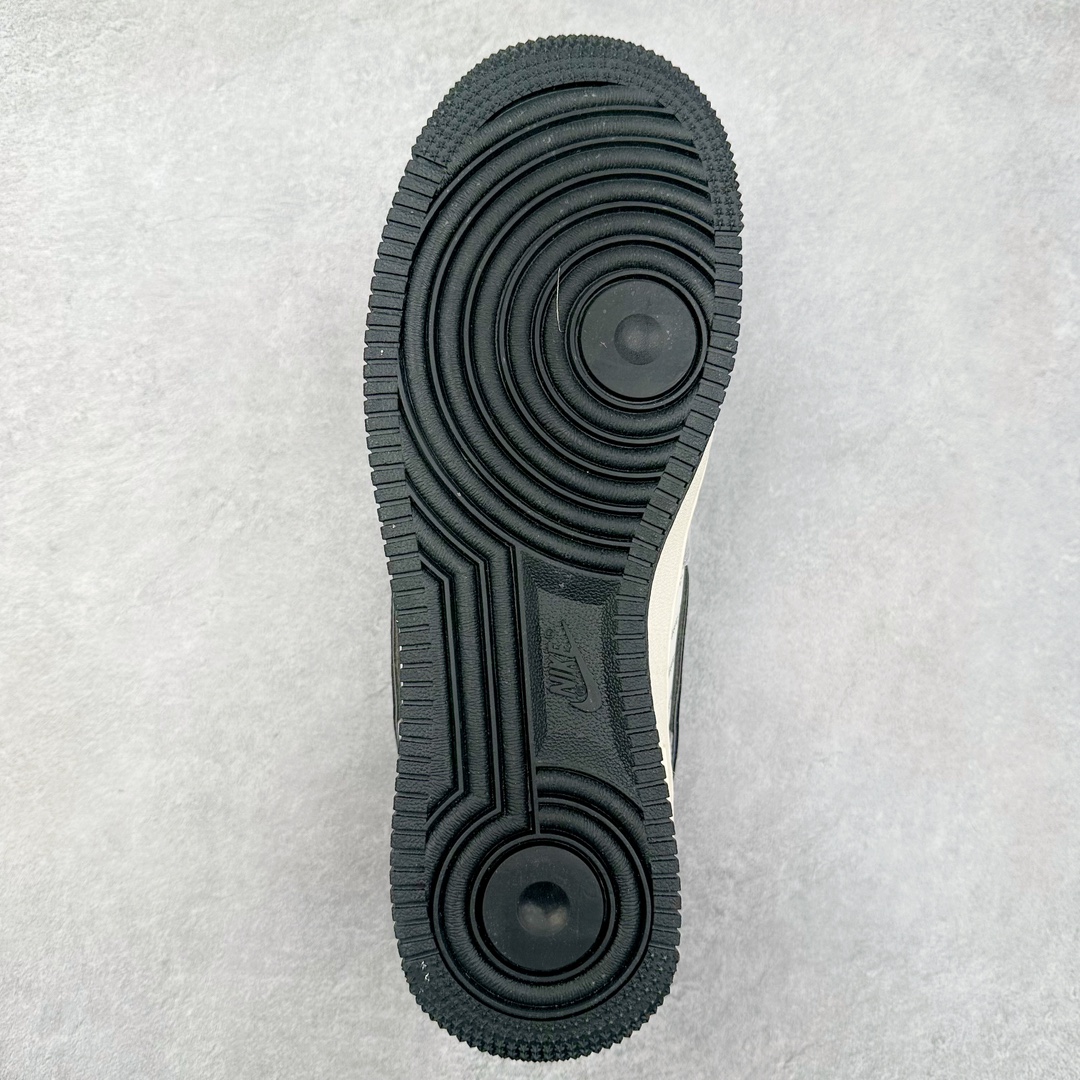 图片[9]-NK Air Force 1´07 Low 空军一号低帮百搭休闲运动板鞋 XZ3318-099 柔软、弹性十足的缓震性能和出色的中底设计 横跨复古与现代的外型结合 造就出风靡全球 三十多年的Force 1 直到今天还深受青睐 尺码：36 36.5 37.5 38 38.5 39 40 40.5 41 42 42.5 43 44 44.5 45-选品中心