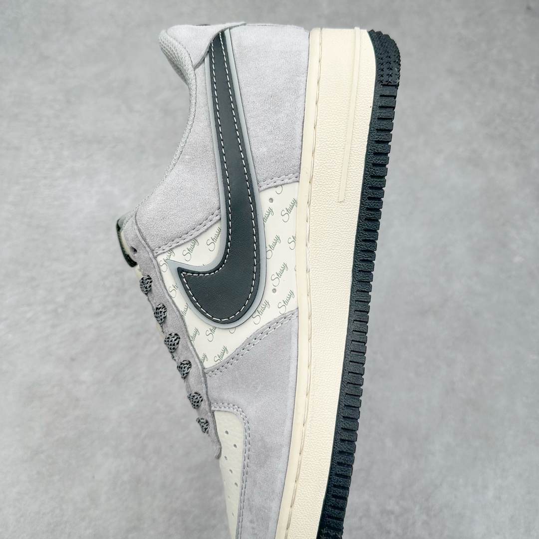 图片[7]-NK Air Force 1´07 Low 空军一号低帮百搭休闲运动板鞋 XZ3318-099 柔软、弹性十足的缓震性能和出色的中底设计 横跨复古与现代的外型结合 造就出风靡全球 三十多年的Force 1 直到今天还深受青睐 尺码：36 36.5 37.5 38 38.5 39 40 40.5 41 42 42.5 43 44 44.5 45-选品中心