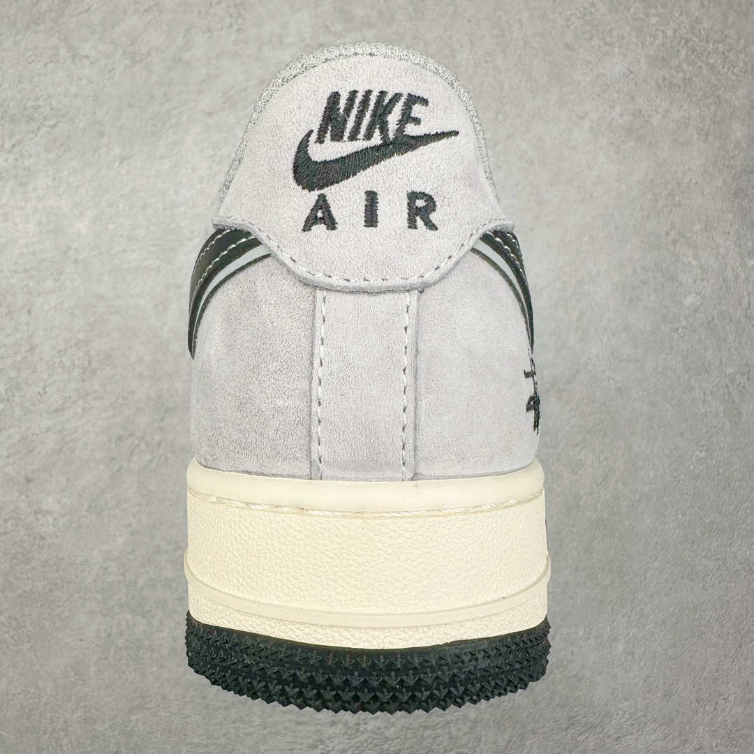 图片[8]-NK Air Force 1´07 Low 空军一号低帮百搭休闲运动板鞋 XZ3318-099 柔软、弹性十足的缓震性能和出色的中底设计 横跨复古与现代的外型结合 造就出风靡全球 三十多年的Force 1 直到今天还深受青睐 尺码：36 36.5 37.5 38 38.5 39 40 40.5 41 42 42.5 43 44 44.5 45-选品中心