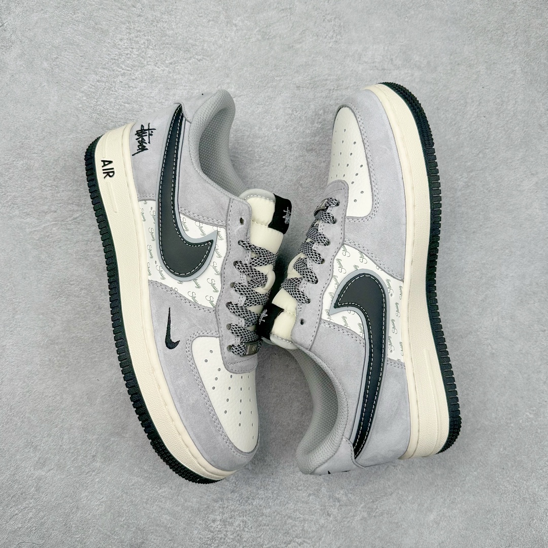 图片[3]-NK Air Force 1´07 Low 空军一号低帮百搭休闲运动板鞋 XZ3318-099 柔软、弹性十足的缓震性能和出色的中底设计 横跨复古与现代的外型结合 造就出风靡全球 三十多年的Force 1 直到今天还深受青睐 尺码：36 36.5 37.5 38 38.5 39 40 40.5 41 42 42.5 43 44 44.5 45-选品中心