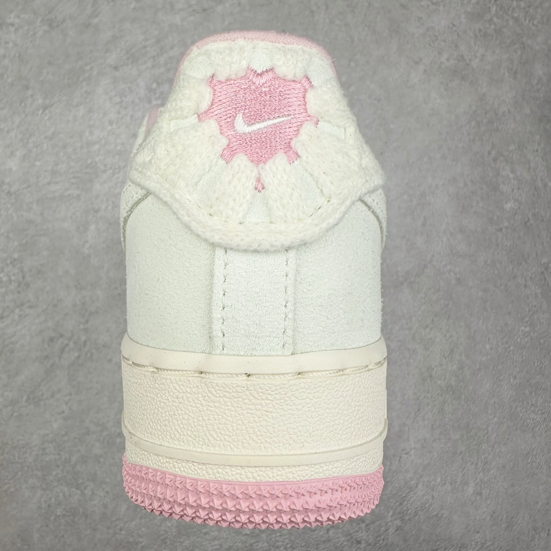 图片[8]-NK Air Force 1´07 Low 空军一号低帮百搭休闲运动板鞋 HV5992-111 柔软、弹性十足的缓震性能和出色的中底设计 横跨复古与现代的外型结合 造就出风靡全球 三十多年的Force 1 直到今天还深受青睐 尺码：36 36.5 37.5 38 38.5 39 40 40.5 41 42 42.5 43 44 44.5 45-选品中心