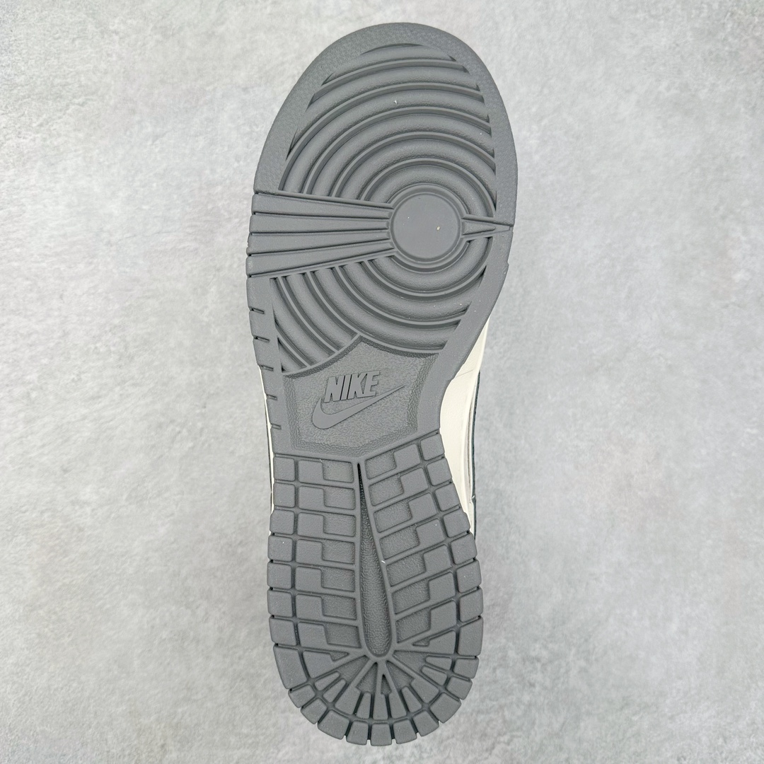 图片[9]-NK Dunk Low 定制配色 XX3168-303 大厂出品 极力推荐 原装头层材料 独家版型蒸餾加工帶來的是更好的视觉和脚感体验大厂纯原品质出货 清洁度 电绣工艺 皮料切割干净无任何毛边 细节完美 尺码：36 36.5 37.5 38 38.5 39 40 40.5 41 42 42.5 43 44 44.5 45-选品中心