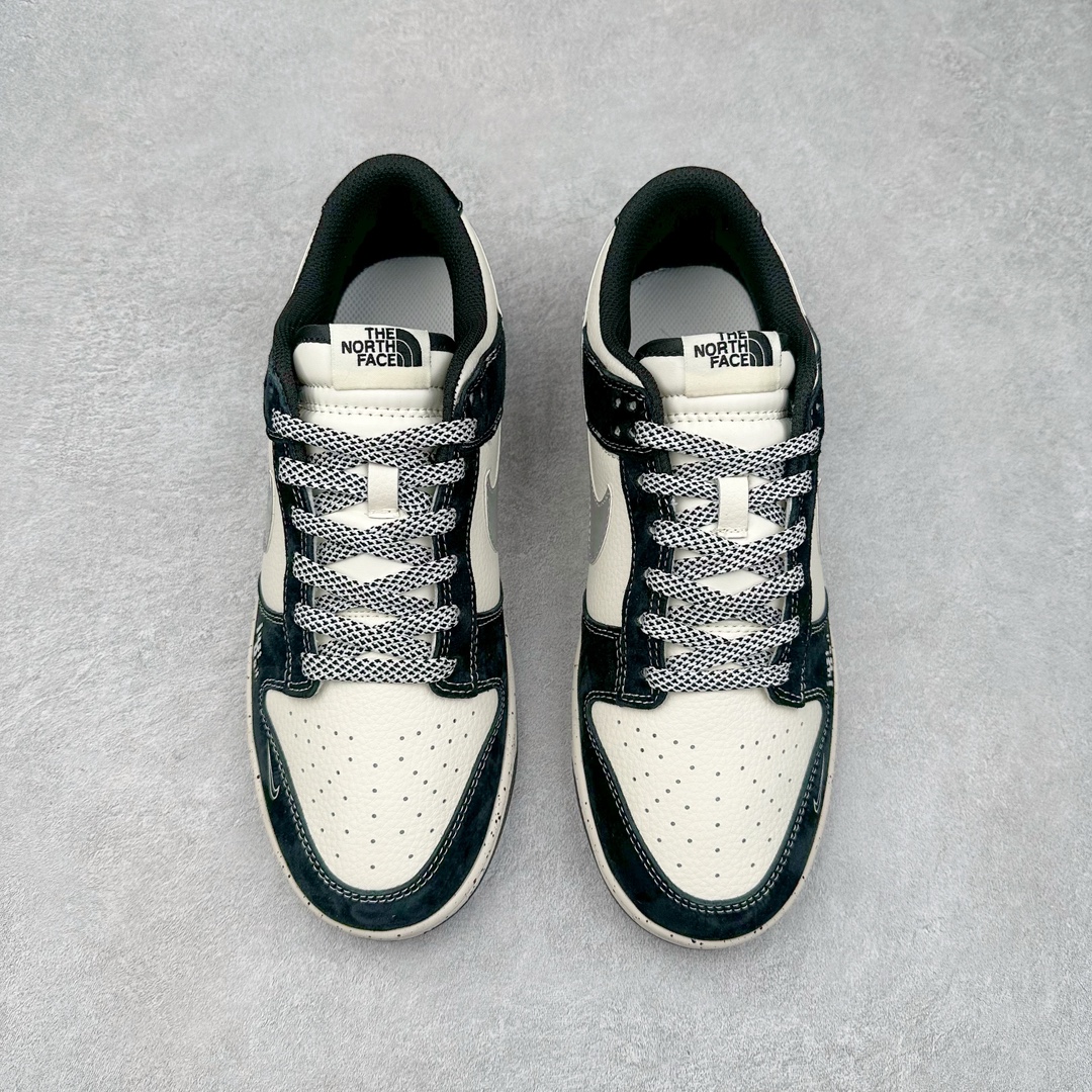 图片[2]-NK Dunk Low 定制配色 XS1086-018 大厂出品 极力推荐 原装头层材料 独家版型蒸餾加工帶來的是更好的视觉和脚感体验大厂纯原品质出货 清洁度 电绣工艺 皮料切割干净无任何毛边 细节完美 尺码：36 36.5 37.5 38 38.5 39 40 40.5 41 42 42.5 43 44 44.5 45-选品中心