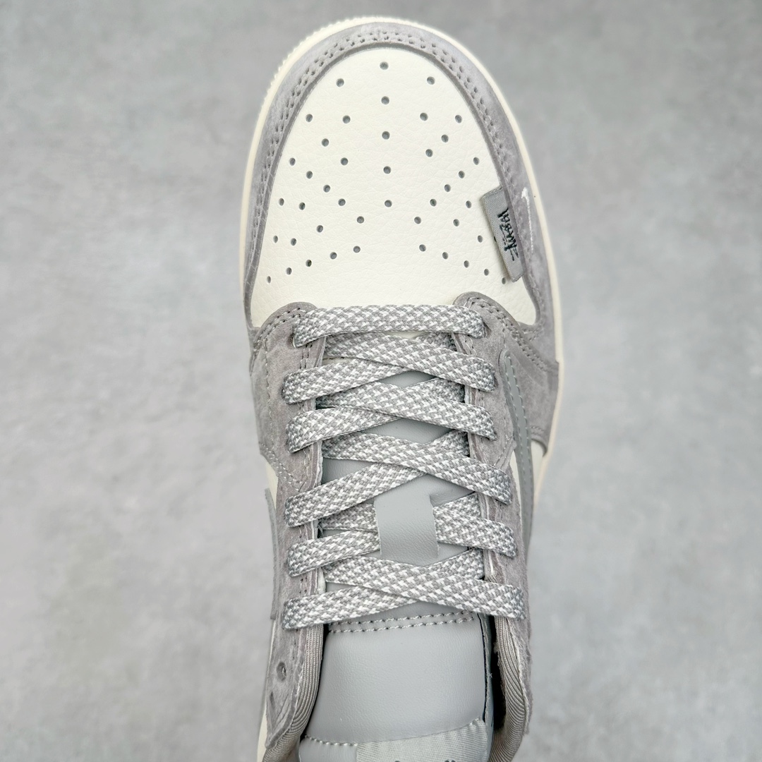 图片[4]-TS x Air Jordan AJ1 Low 倒钩低帮联名定制配色 SJ2068-132 原厂内置气垫魔块 A模大底 头层小牛皮 鞋舌AJ原厂专用牛津布+AJ专用反口珍珠布+原厂无杂质高弹内里海棉+特殊封边弹力鞋带 尺码：36 36.5 37.5 38 38.5 39 40 40.5 41 42 42.5 43 44 44.5 45 46 47.5-选品中心