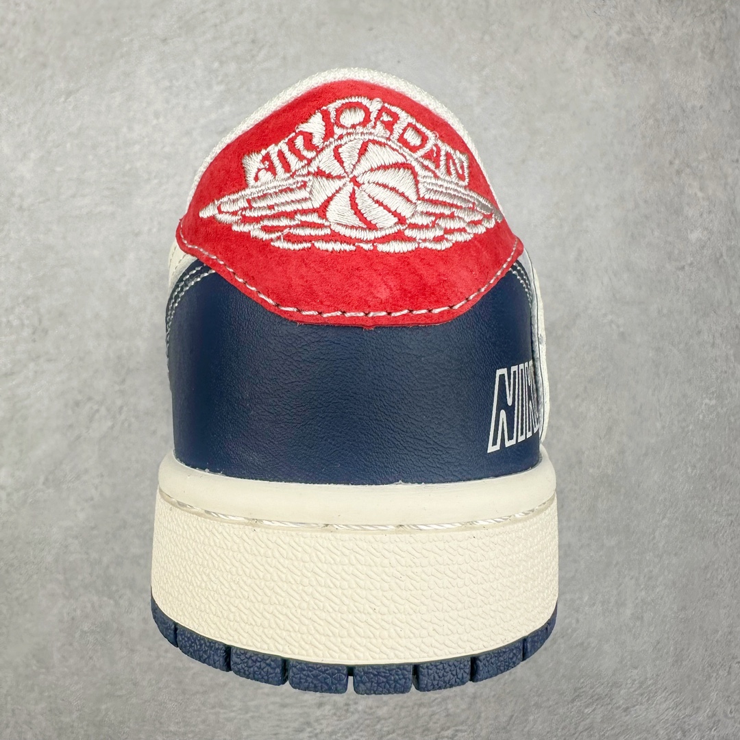 图片[8]-NK Dunk Low 定制配色 XS3186-203 大厂出品 极力推荐 原装头层材料 独家版型蒸餾加工帶來的是更好的视觉和脚感体验大厂纯原品质出货 清洁度 电绣工艺 皮料切割干净无任何毛边 细节完美 尺码：36 36.5 37.5 38 38.5 39 40 40.5 41 42 42.5 43 44 44.5 45-选品中心