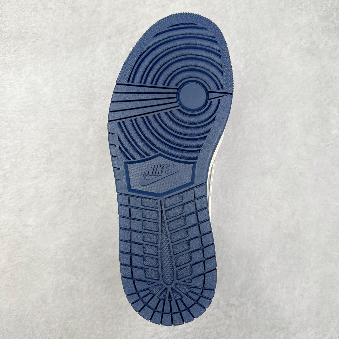 图片[9]-NK Dunk Low 定制配色 XS3186-203 大厂出品 极力推荐 原装头层材料 独家版型蒸餾加工帶來的是更好的视觉和脚感体验大厂纯原品质出货 清洁度 电绣工艺 皮料切割干净无任何毛边 细节完美 尺码：36 36.5 37.5 38 38.5 39 40 40.5 41 42 42.5 43 44 44.5 45-选品中心