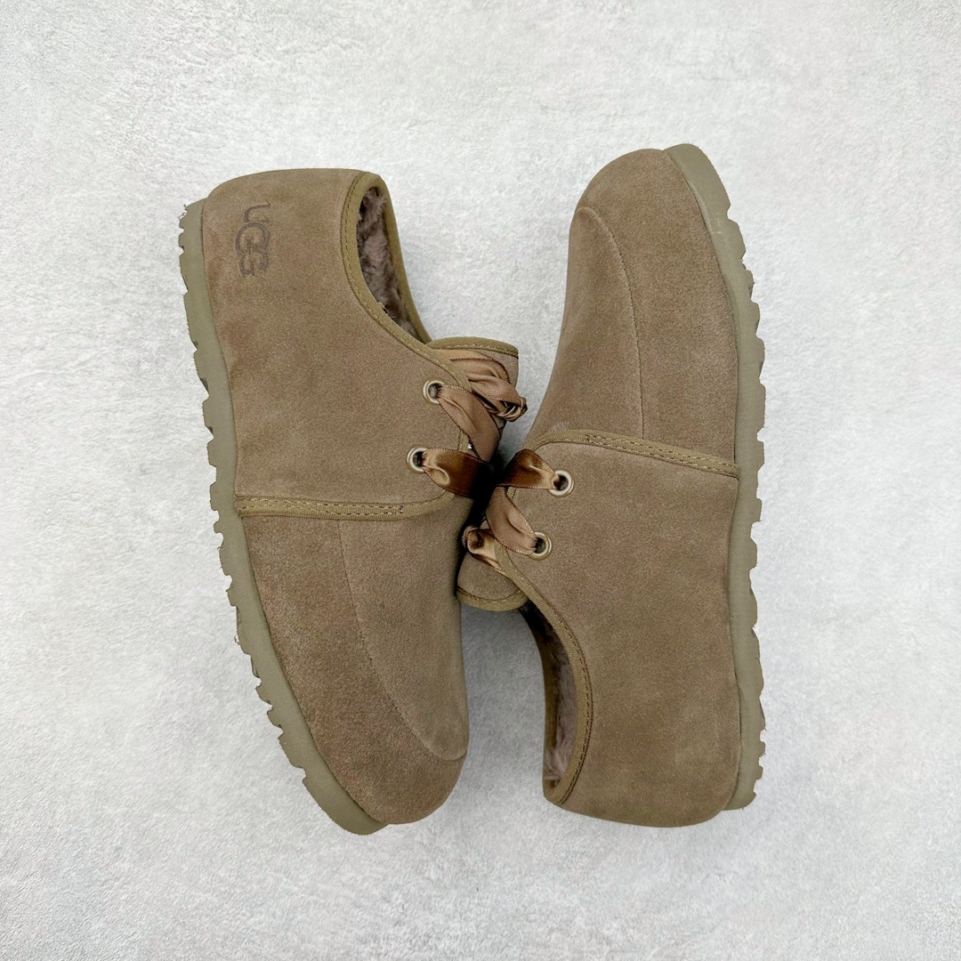 图片[3]-UGG 玛丽珍 1.5CM薄底 女款 小红书爆款 广州外贸大厂生产 鞋头到鞋垫真羊皮毛一体 独立外盒包装 工艺 区别市面任何版本 1.5CM薄底 独立原版开发大底 羊绒鞋垫 冬季保暖外出 家居都是很适合的选择 今年uug推出款式系列 局部偏向年轻消费者喜好 也走到时尚潮流穿搭的前沿 鞋身材质 翻毛皮鞋面 17毫米UGGPURE™植入式羊毛内底 轻便防滑舒适橡胶外底 带有品牌LOGO商标 带全套包装 尺码：35 36 37 38 39 40-选品中心