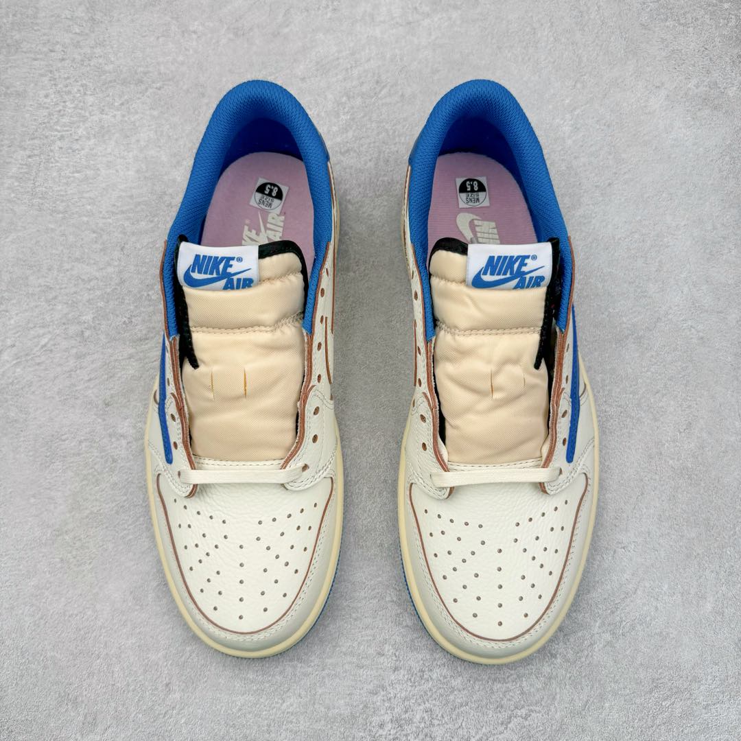 图片[2]-＃FK纯原 Travis Scott x Air Jordan AJ1 Low OG SP TS联名倒钩低帮 白蓝 DM7866-104 外贸高端零售特供批次 产品品控稳定性领先行业 各方面均可对飙L版 良心定价不杀猪 原厂全套原楦原纸板冲刀磨具开发 原厂皮料加持 原厂港宝加持定型后跟R度完美 同源原厂电绣 鬼脸飞翼针数密度立体效果一致 百分百一致原鞋 原厂拉帮工艺 针距密度一致 后跟弧度收口自然不对折 极致一眼正品既视感 进口玻璃冲刀皮料裁剪零毛边 全鞋电脑针车工艺 品控清洁度最高QC检验标准 免检产品 原厂订购鞋盒、鞋标、防尘纸、鞋撑、鞋带 追求极致的原厂味道 尺码：36 36.5 37.5 38 38.5 39 40 40.5 41 42 42.5 43 44 44.5 45 46 47.5 48.5-选品中心