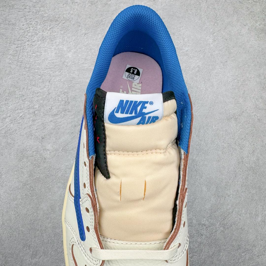 图片[5]-＃FK纯原 Travis Scott x Air Jordan AJ1 Low OG SP TS联名倒钩低帮 白蓝 DM7866-104 外贸高端零售特供批次 产品品控稳定性领先行业 各方面均可对飙L版 良心定价不杀猪 原厂全套原楦原纸板冲刀磨具开发 原厂皮料加持 原厂港宝加持定型后跟R度完美 同源原厂电绣 鬼脸飞翼针数密度立体效果一致 百分百一致原鞋 原厂拉帮工艺 针距密度一致 后跟弧度收口自然不对折 极致一眼正品既视感 进口玻璃冲刀皮料裁剪零毛边 全鞋电脑针车工艺 品控清洁度最高QC检验标准 免检产品 原厂订购鞋盒、鞋标、防尘纸、鞋撑、鞋带 追求极致的原厂味道 尺码：36 36.5 37.5 38 38.5 39 40 40.5 41 42 42.5 43 44 44.5 45 46 47.5 48.5-选品中心