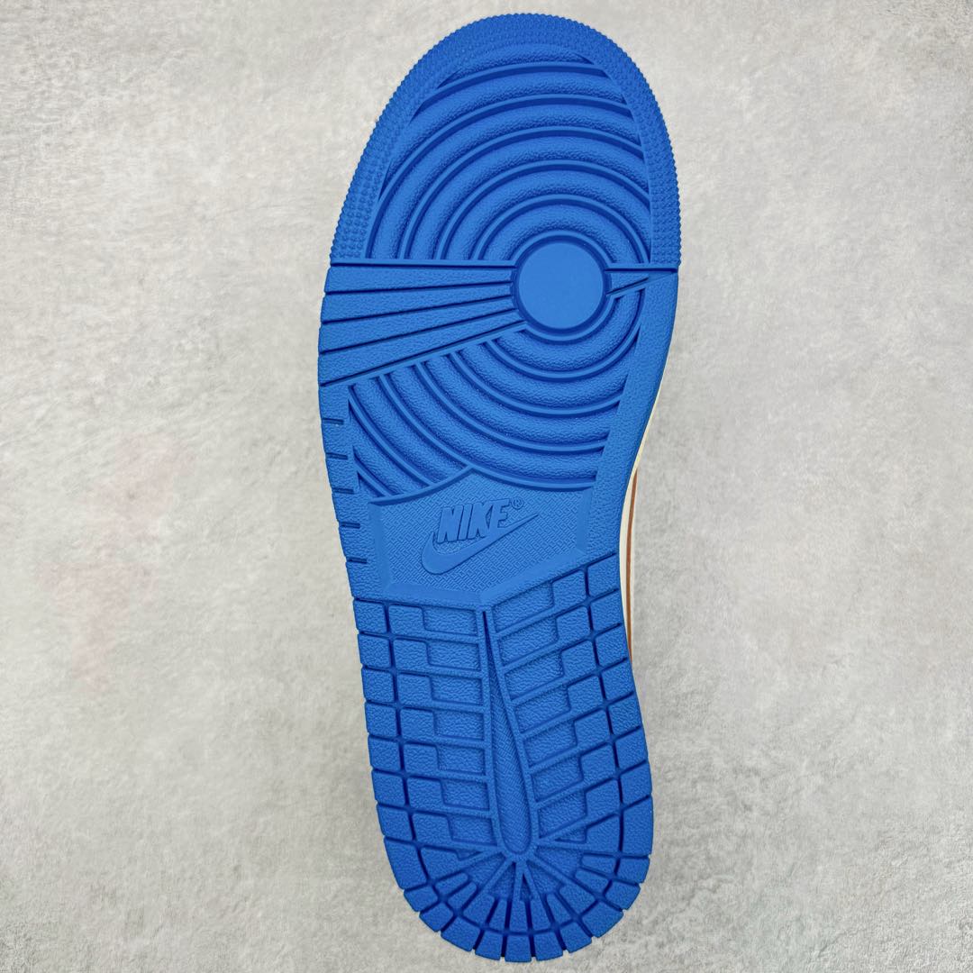 图片[10]-＃FK纯原 Travis Scott x Air Jordan AJ1 Low OG SP TS联名倒钩低帮 白蓝 DM7866-104 外贸高端零售特供批次 产品品控稳定性领先行业 各方面均可对飙L版 良心定价不杀猪 原厂全套原楦原纸板冲刀磨具开发 原厂皮料加持 原厂港宝加持定型后跟R度完美 同源原厂电绣 鬼脸飞翼针数密度立体效果一致 百分百一致原鞋 原厂拉帮工艺 针距密度一致 后跟弧度收口自然不对折 极致一眼正品既视感 进口玻璃冲刀皮料裁剪零毛边 全鞋电脑针车工艺 品控清洁度最高QC检验标准 免检产品 原厂订购鞋盒、鞋标、防尘纸、鞋撑、鞋带 追求极致的原厂味道 尺码：36 36.5 37.5 38 38.5 39 40 40.5 41 42 42.5 43 44 44.5 45 46 47.5 48.5-选品中心