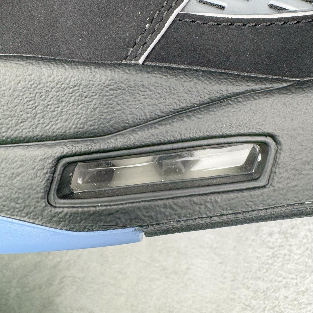 图片[13]-＃Ljr特供 Air Jordan AJ5 “Black Metallic Reimagined” 黑银 HF3975-001 全新改良批次 圈内最强倒钩系列 恪守真诚 承诺混一赔十 高端零售裸鞋圈特供批次 SZ原厂全套原楦原纸板冲刀磨具开发 原厂皮料加持 原厂港宝加持定型后跟R度完美 同源原厂电绣 飞翼针数密度立体效果一致 百分百一致原鞋 原厂拉帮工艺 针距密度一致 后跟弧度收口自然不对折 极致一眼正品既视感 进口玻璃冲刀皮料裁剪零毛边 全鞋电脑针车工艺 品控清洁度最高QC检验标准 免检产品 原厂订购鞋盒、鞋标、防尘纸、鞋撑、鞋带 追求极致的原厂味道 尺码：40.5 41 42 42.5 43 44 44.5 45 45.5 46 47.5 48.5-选品中心