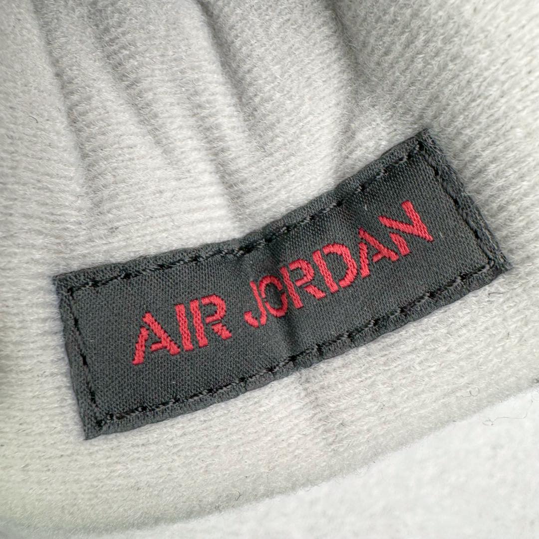 图片[12]-＃PK纯原 Air Jordan AJ4 Rare Air Laser 黑蓝红 FV5029-003 全套原纸板楦头开发 原厂特供皮料加持 确保原汁原味 完美呈现四代版型 一比一鞋头弧度高度鞋身弧度 数据细节工艺流程均保持原鞋一致 原厂TPU网格鞋带扣 正确内里网布 菱角分明不变形无多余毛边 柔软性质感一致于原鞋 原厂织唛标 原厂飞人电绣工艺 尾指中部跳三针 独家绑鞋带手法 印刷中底布 四线拉帮 米色美纹纸贴合固定 进口港宝加持 后跟自然饱满 全鞋荧光划线卡点 追求极致完美 每一双都是工艺品 多重QC质检 超越公司货的品控标准 实实在在的免检产品 尺码：40 40.5 41 42 42.5 43 44 44.5 45 46 47.5-选品中心