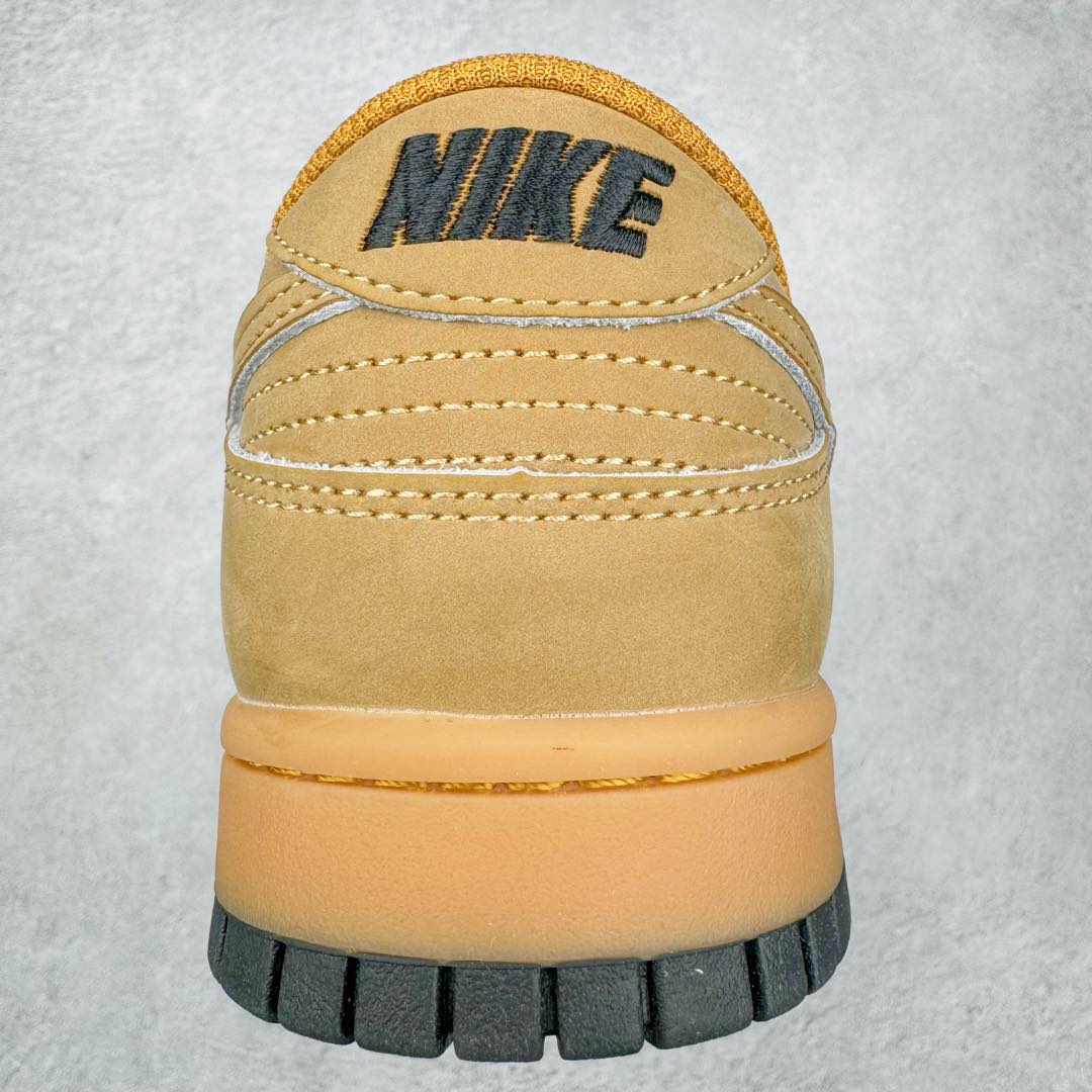 图片[8]-＃K1 NK Dunk Low 小麦色 HQ1932-700 全新支线性价比拉满 迎合行情定价 正确头层皮料 细节均购入原鞋校对开发 全套原纸板楦头加持 细节品控鞋型稳定 独家私模官方最新原厂磨具打造大底 鞋头坡度极致还原 原盒原配 玻璃冲刀 超高清洁度 全鞋零毛边皮料切割 正确中底布背胶中底布拉帮走线 尺码：36 36.5 37.5 38 38.5 39 40 40.5 41 42 42.5 43 44 44.5 45 46-选品中心
