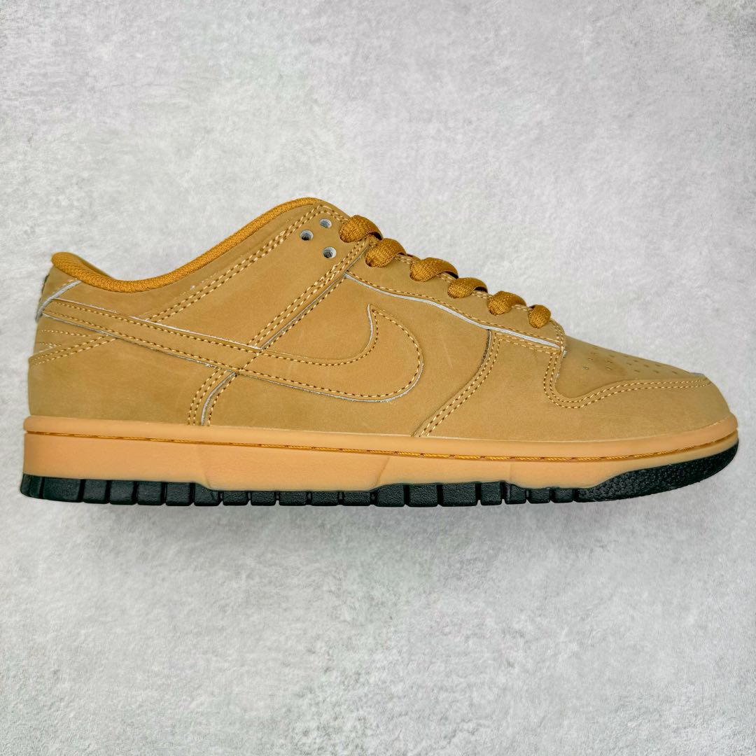 ＃K1 NK Dunk Low 小麦色 HQ1932-700 全新支线性价比拉满 迎合行情定价 正确头层皮料 细节均购入原鞋校对开发 全套原纸板楦头加持 细节品控鞋型稳定 独家私模官方最新原厂磨具打造大底 鞋头坡度极致还原 原盒原配 玻璃冲刀 超高清洁度 全鞋零毛边皮料切割 正确中底布背胶中底布拉帮走线 尺码：36 36.5 37.5 38 38.5 39 40 40.5 41 42 42.5 43 44 44.5 45 46-选品中心