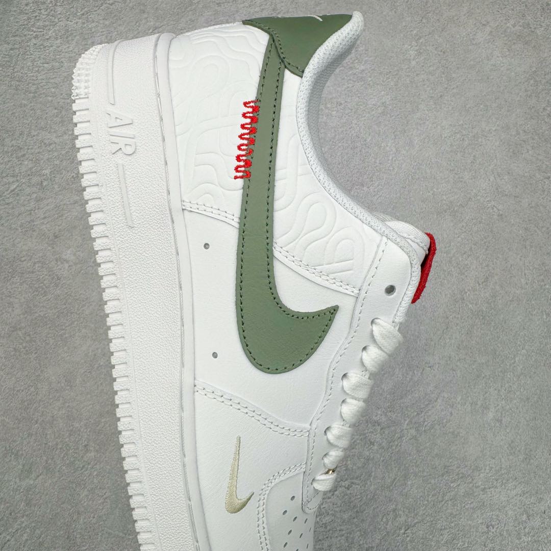 图片[6]-NK Air Force 1´07 Low 空军一号低帮百搭休闲运动板鞋 HV5979-130 柔软、弹性十足的缓震性能和出色的中底设计 横跨复古与现代的外型结合 造就出风靡全球 三十多年的Force 1 直到今天还深受青睐 尺码：36 36.5 37.5 38 38.5 39 40 40.5 41 42 42.5 43 44 44.5 45-选品中心