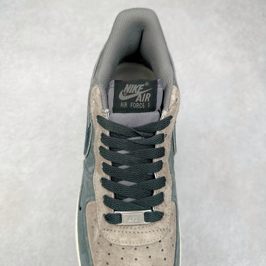 图片[5]-NK Air Force 1´07 Low 空军一号低帮百搭休闲运动板鞋 YD2425-808 柔软、弹性十足的缓震性能和出色的中底设计 横跨复古与现代的外型结合 造就出风靡全球 三十多年的Force 1 直到今天还深受青睐 尺码：36 36.5 37.5 38 38.5 39 40 40.5 41 42 42.5 43 44 44.5 45-选品中心