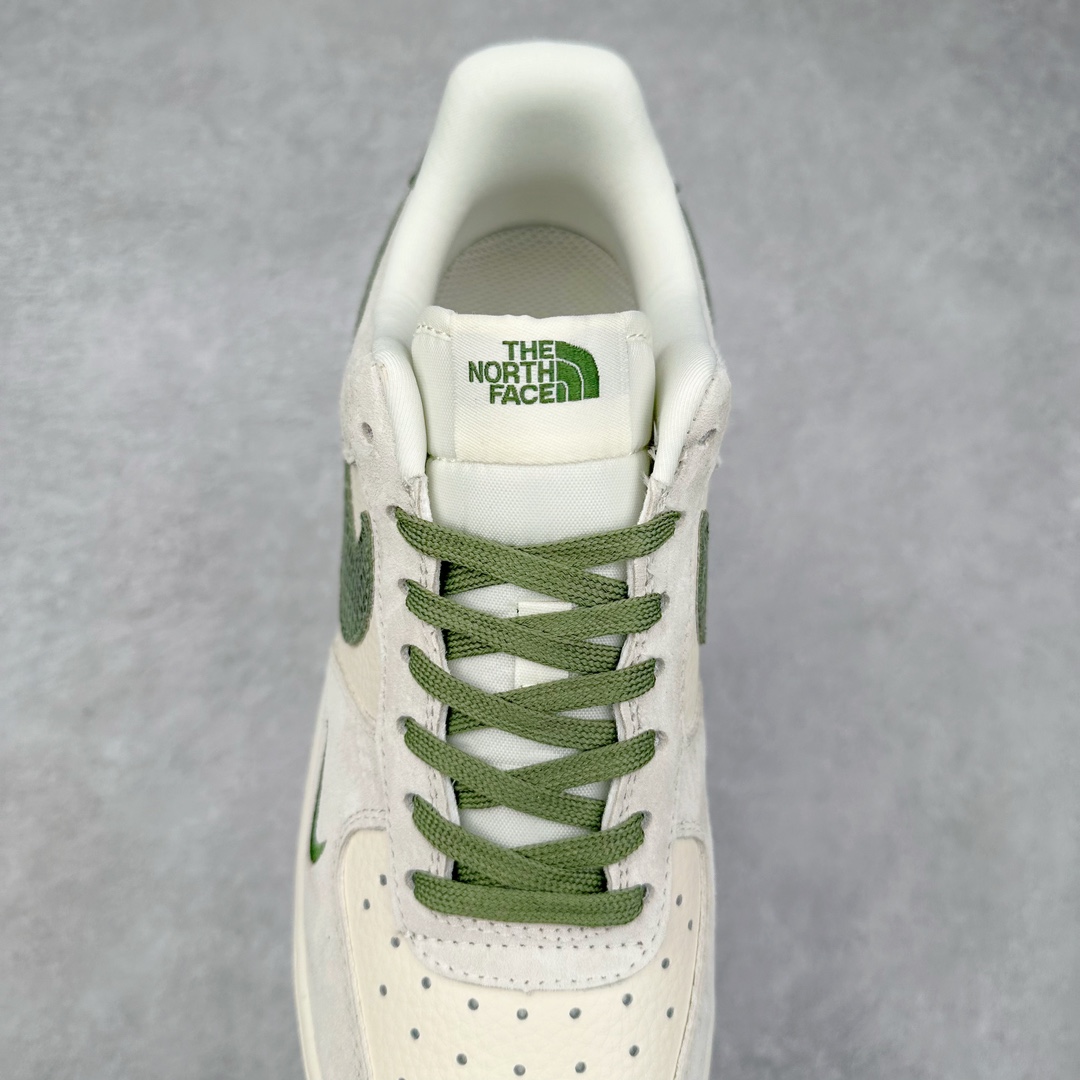 图片[5]-NK Air Force 1´07 Low 空军一号低帮百搭休闲运动板鞋 DF0188-026 柔软、弹性十足的缓震性能和出色的中底设计 横跨复古与现代的外型结合 造就出风靡全球 三十多年的Force 1 直到今天还深受青睐 尺码：36 36.5 37.5 38 38.5 39 40 40.5 41 42 42.5 43 44 44.5 45-选品中心