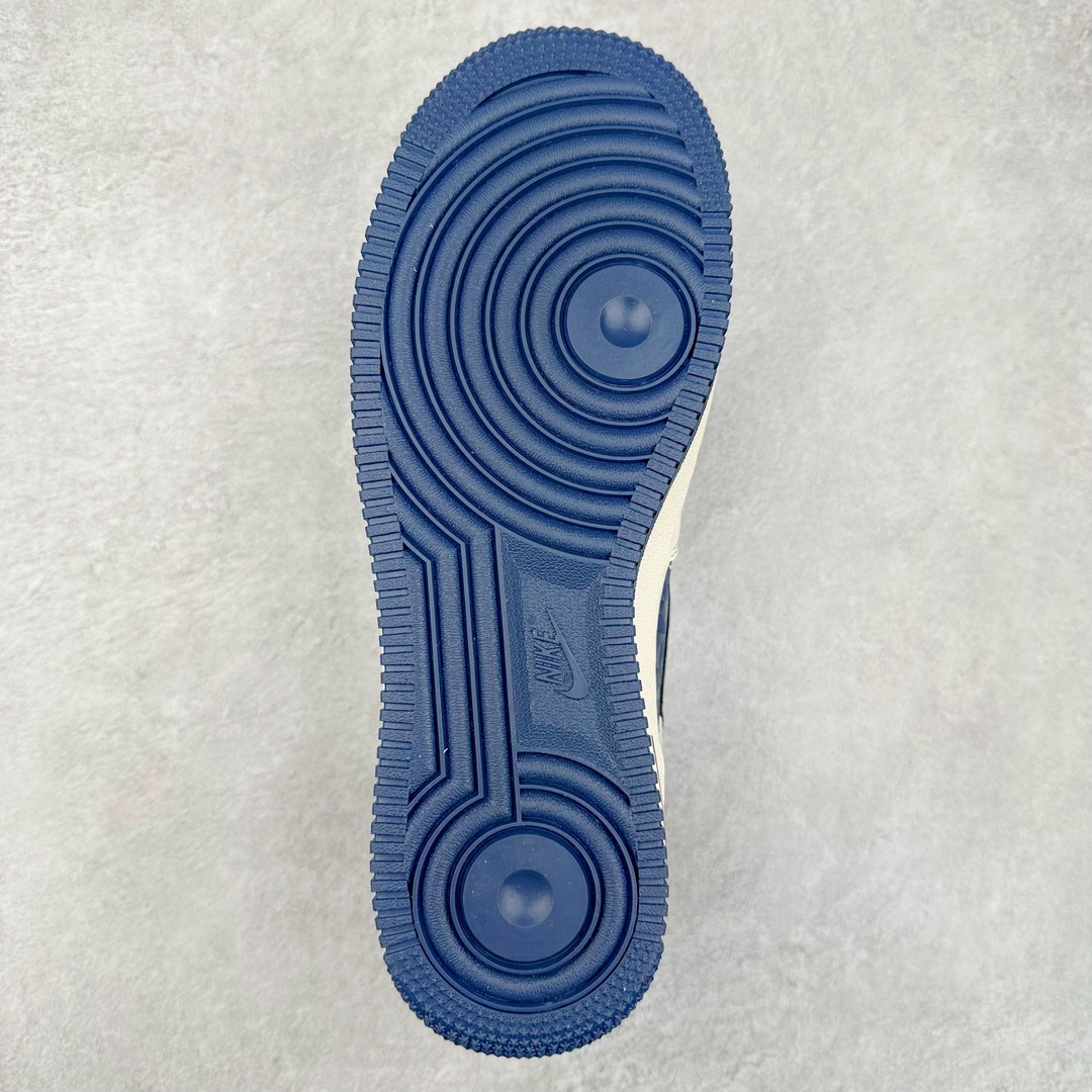 图片[9]-NK Air Force 1´07 Low 空军一号低帮百搭休闲运动板鞋 DM6688-001 柔软、弹性十足的缓震性能和出色的中底设计 横跨复古与现代的外型结合 造就出风靡全球 三十多年的Force 1 直到今天还深受青睐 尺码：36 36.5 37.5 38 38.5 39 40 40.5 41 42 42.5 43 44 44.5 45-选品中心