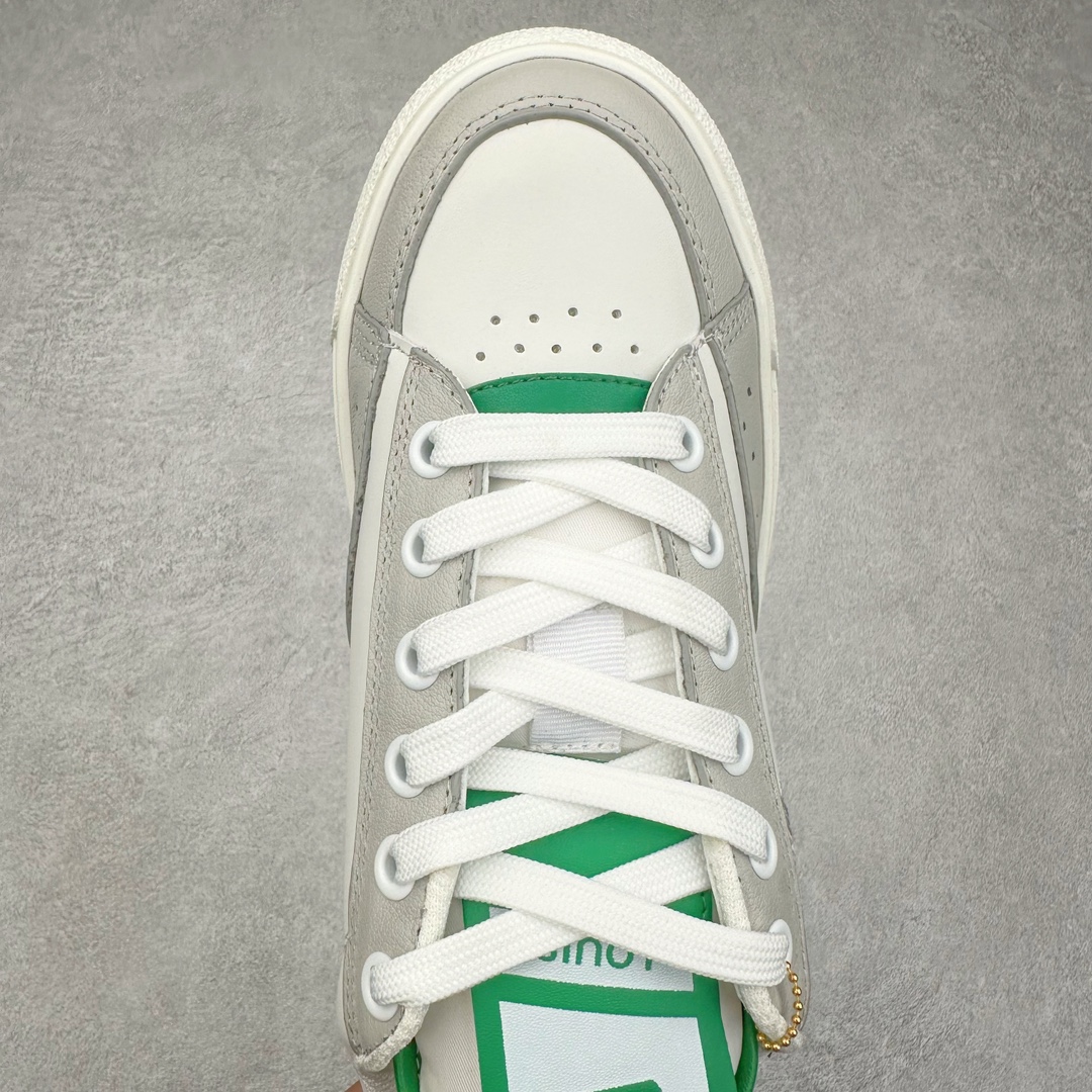 图片[4]-Louis Vuitton 路易威登 lv Time Out 低帮时尚运动板鞋 为舒软小牛皮革压印金属质感 Monogram 图案 再令 Louis 和vuitton 装饰点缀鞋带 与卢勒克斯金属线共同 释放莹泽光芒 搭配后部 Monogram帆布饰边和加厚胎面橡胶外底 鞋面胎牛皮和进口PVC制裁而成 高密度进口电脑车线工艺、经典LOGO跟PVC完美结合 原版大底开模 内里采用进口羊皮 超软皮内里+鞋垫 最新LV/路易威登 杨幂 关晓彤 官方等多明星网红同款 快手抖音等多平台热推 尺码：35 36 37 38 39 40 41 42 43 44-选品中心