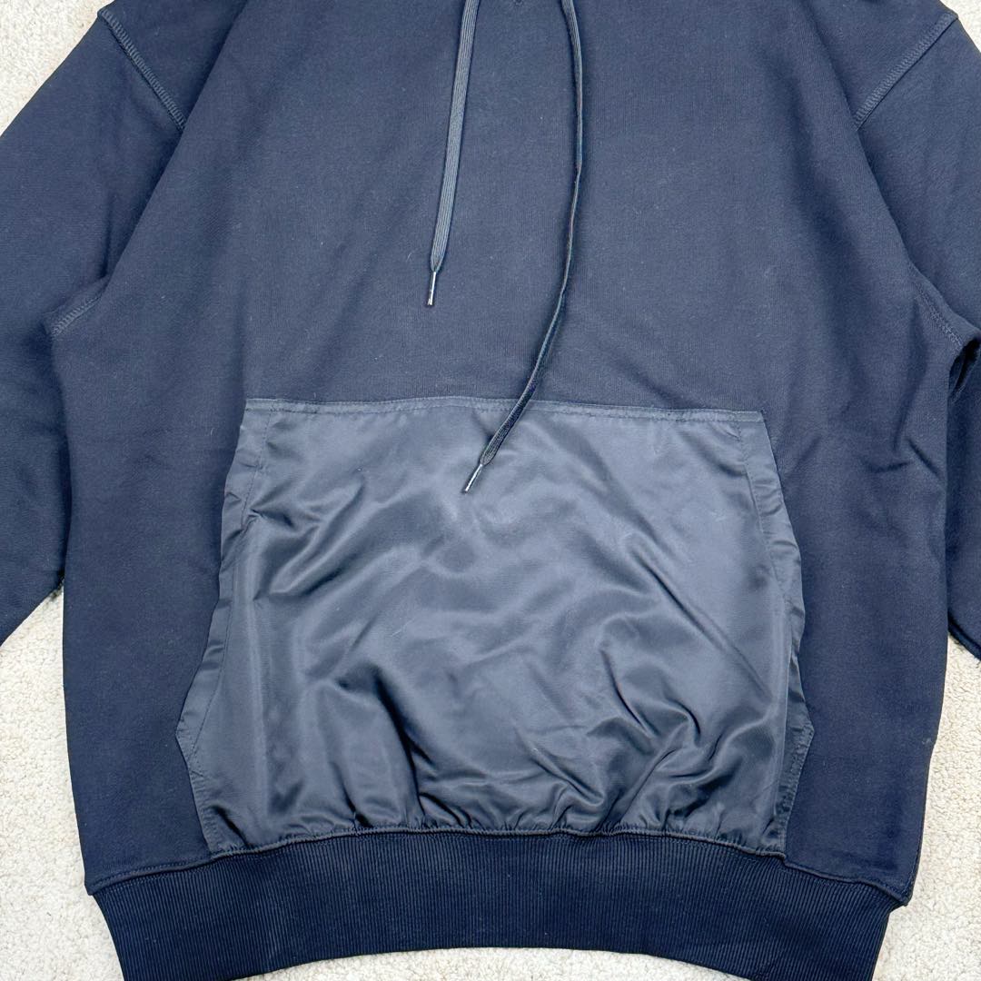 图片[7]-＃GD广顶 PRADA普拉达 FW23 徽标字母连帽抽绳宽松卫衣 面料采用460克双纱长绒棉 拼接prada家经典环保再生尼龙材质 双层帽型 定制抽绳 定制螺纹下摆 领标全部手工缝制 尺码：S M L XL-选品中心