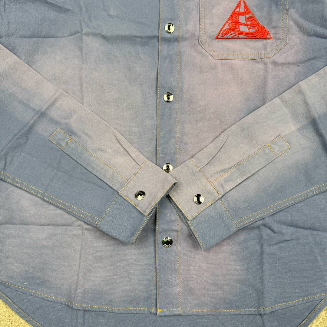 图片[12]-＃GD广顶 DIOR迪奥纯色图案印花尖领长袖衬衫 浅蓝色【淡蓝色宇宙沙漠衬衫】官网价：17500 ￥（1556T）面料采用【21s/2*10s全棉平纹梭织布】【经纬密度70*42】购入Y版打【ABC色样】订染大货面料颜色 前后幅采用【日本进口田岛绣花机】刺绣 绣线全部采用【水洗防褪色涤纶材质绣花线】前幅采用【垫底水溶帛中空立体绣花】后幅采用【8色绣线榻榻米针法+外圈包边绣】裁片加缩率成衣成品洗水 洗水工艺采用【开模定位喷马骝喷白工艺】后期轻酵洗洗做旧柔软手感 配套【铝合金材质带品牌字母logo四合扣铆钉】尺码：38 39 40 41-选品中心