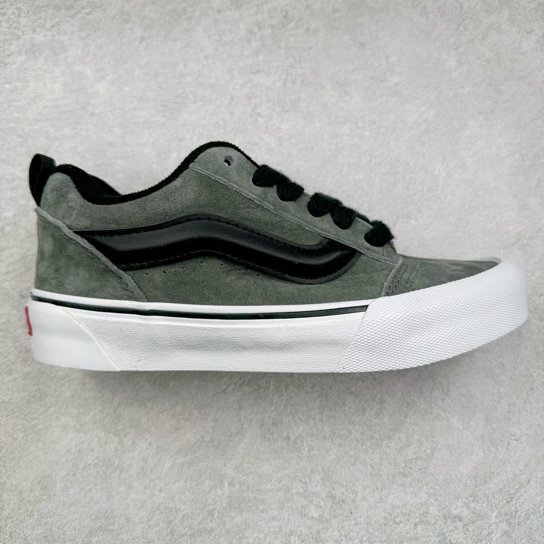 Vans Knu Skool 灰黑 万斯低帮复古休闲胖胖面包鞋 肥胖版大LOGO原版全皮猪八面料 尺码：35 36 36.5 37 38 38.5 39 40 40.5 41 42 42.5 43 44 45 工艺：硫化1：1（重量1：1、真标、原钢印、材质标、鞋型标、合格证）-选品中心