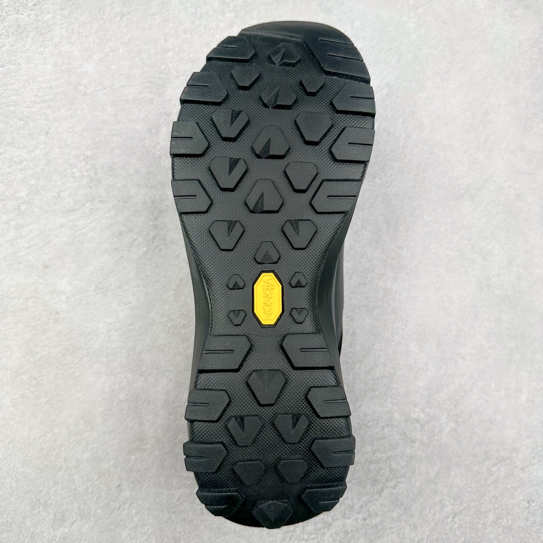 图片[9]-＃HP Arcteryx Vertex GTX 始祖鸟户外防水透气低帮徒步登山鞋 Arcteryx中文名始祖鸟 加拿大户外服饰品牌 1989年创立于加拿大温哥华 始祖鸟来自加拿大海岸山脉 植根高山的专业户外品牌 始终秉承对精湛设计和工艺孜孜以求的准则 从1989年创立至今 Arcteryx始终不断在产品设计与做工上不惜工本 以满足始祖鸟的标准 品质、设计以及精简的理念造就了其良好的性能 并能满足严苛环境下的使用需求 尺码：39 40 41 42 43 44 45-选品中心