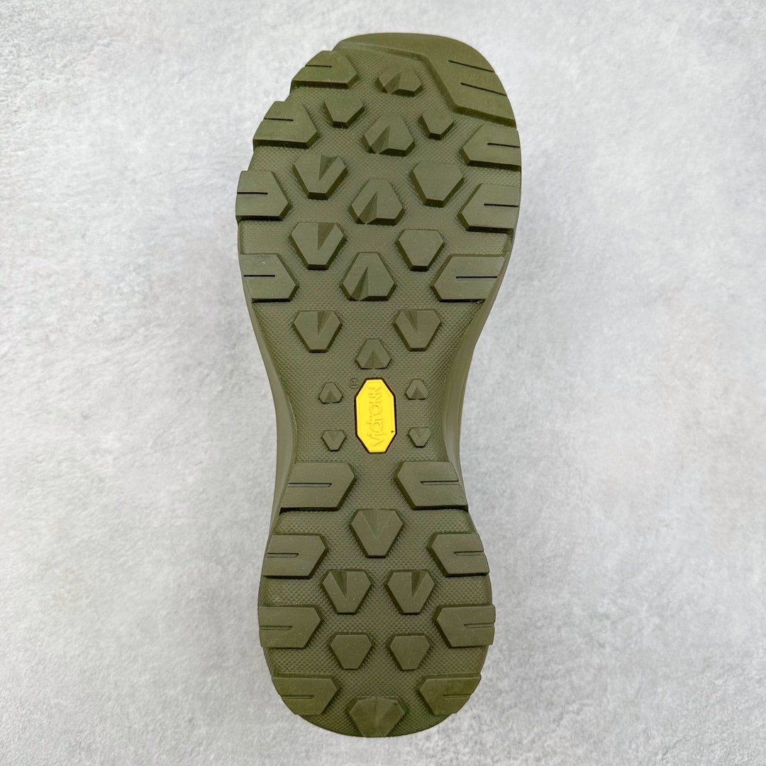 图片[9]-＃HP Arcteryx Vertex GTX 始祖鸟户外防水透气低帮徒步登山鞋 Arcteryx中文名始祖鸟 加拿大户外服饰品牌 1989年创立于加拿大温哥华 始祖鸟来自加拿大海岸山脉 植根高山的专业户外品牌 始终秉承对精湛设计和工艺孜孜以求的准则 从1989年创立至今 Arcteryx始终不断在产品设计与做工上不惜工本 以满足始祖鸟的标准 品质、设计以及精简的理念造就了其良好的性能 并能满足严苛环境下的使用需求 尺码：39 40 41 42 43 44 45-选品中心