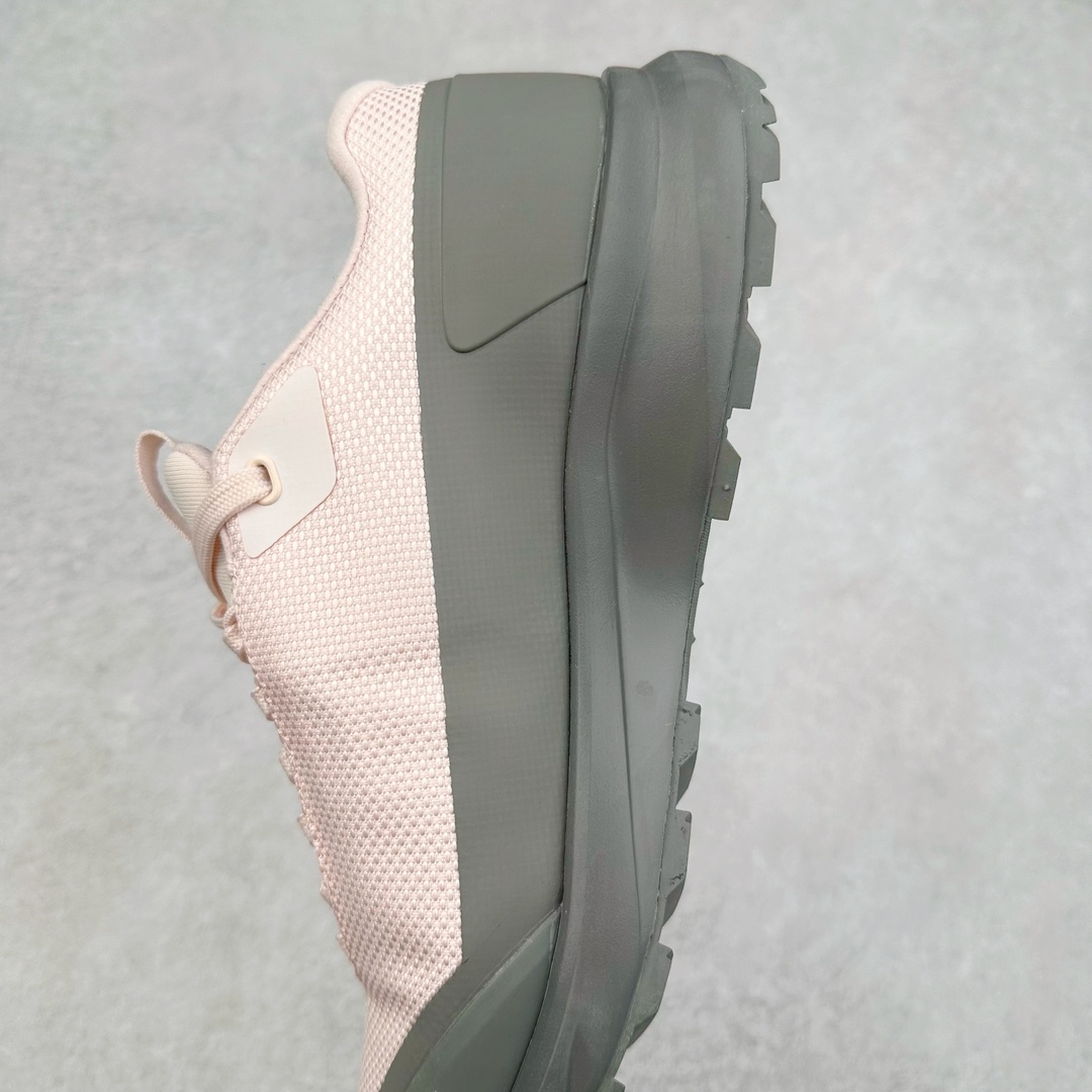 图片[7]-＃HP Arcteryx Aerios GTX 始祖鸟户外防水透气低帮徒步登山鞋 Arcteryx中文名始祖鸟 加拿大户外服饰品牌 1989年创立于加拿大温哥华 始祖鸟来自加拿大海岸山脉 植根高山的专业户外品牌 始终秉承对精湛设计和工艺孜孜以求的准则 从1989年创立至今 Arcteryx始终不断在产品设计与做工上不惜工本 以满足始祖鸟的标准 品质、设计以及精简的理念造就了其良好的性能 并能满足严苛环境下的使用需求 尺码：36 37 38 39-选品中心