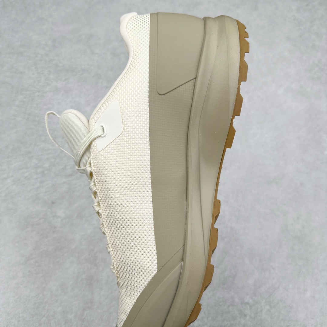 图片[7]-＃HP Arcteryx Aerios GTX 始祖鸟户外防水透气低帮徒步登山鞋 Arcteryx中文名始祖鸟 加拿大户外服饰品牌 1989年创立于加拿大温哥华 始祖鸟来自加拿大海岸山脉 植根高山的专业户外品牌 始终秉承对精湛设计和工艺孜孜以求的准则 从1989年创立至今 Arcteryx始终不断在产品设计与做工上不惜工本 以满足始祖鸟的标准 品质、设计以及精简的理念造就了其良好的性能 并能满足严苛环境下的使用需求 尺码：39 40 41 42 43 44 45-选品中心