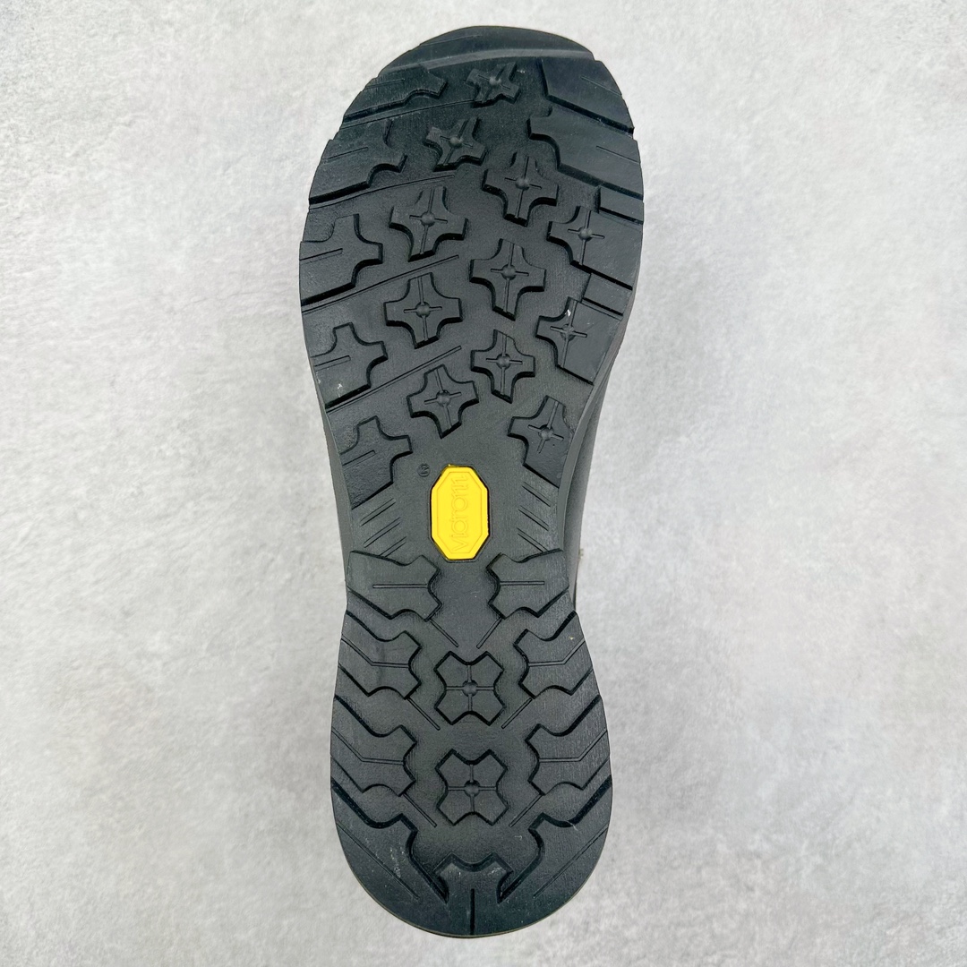 图片[9]-＃HP Arcteryx Konseal FL 2 Gore-Tex 始祖鸟户外防水透气低帮徒步登山鞋 Arcteryx中文名始祖鸟 加拿大户外服饰品牌 1989年创立于加拿大温哥华 始祖鸟来自加拿大海岸山脉 植根高山的专业户外品牌 始终秉承对精湛设计和工艺孜孜以求的准则 从1989年创立至今 Arcteryx始终不断在产品设计与做工上不惜工本 以满足始祖鸟的标准 品质、设计以及精简的理念造就了其良好的性能 并能满足严苛环境下的使用需求 尺码：39 40 41 42 43 44 45-选品中心