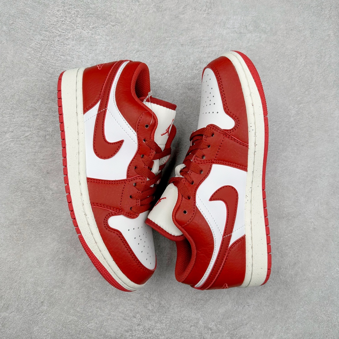 图片[3]-＃纯原福利特价 Air Jordan AJ1 Low 低帮系列 百分百全新货品 零氧化发霉 给足利润空间操作 超乎所想的高性价比 原装楦头纸板开发 完美鞋型 超高清洁度 鞋型不臃肿别扭 原厂内置全掌气垫 A模大底 鞋舌AJ原厂专用牛津布 AJ专用反口珍珠布 原厂无杂质高弹内里海棉 特殊封边弹力鞋带 原鞋开模 拒绝公底 购置公司同步原材料 都有细节原汁原味 忠于原版 尺码：36 36.5 37.5 38 38.5 39 40 40.5 41 42 42.5 43 44 44.5 45 46-选品中心