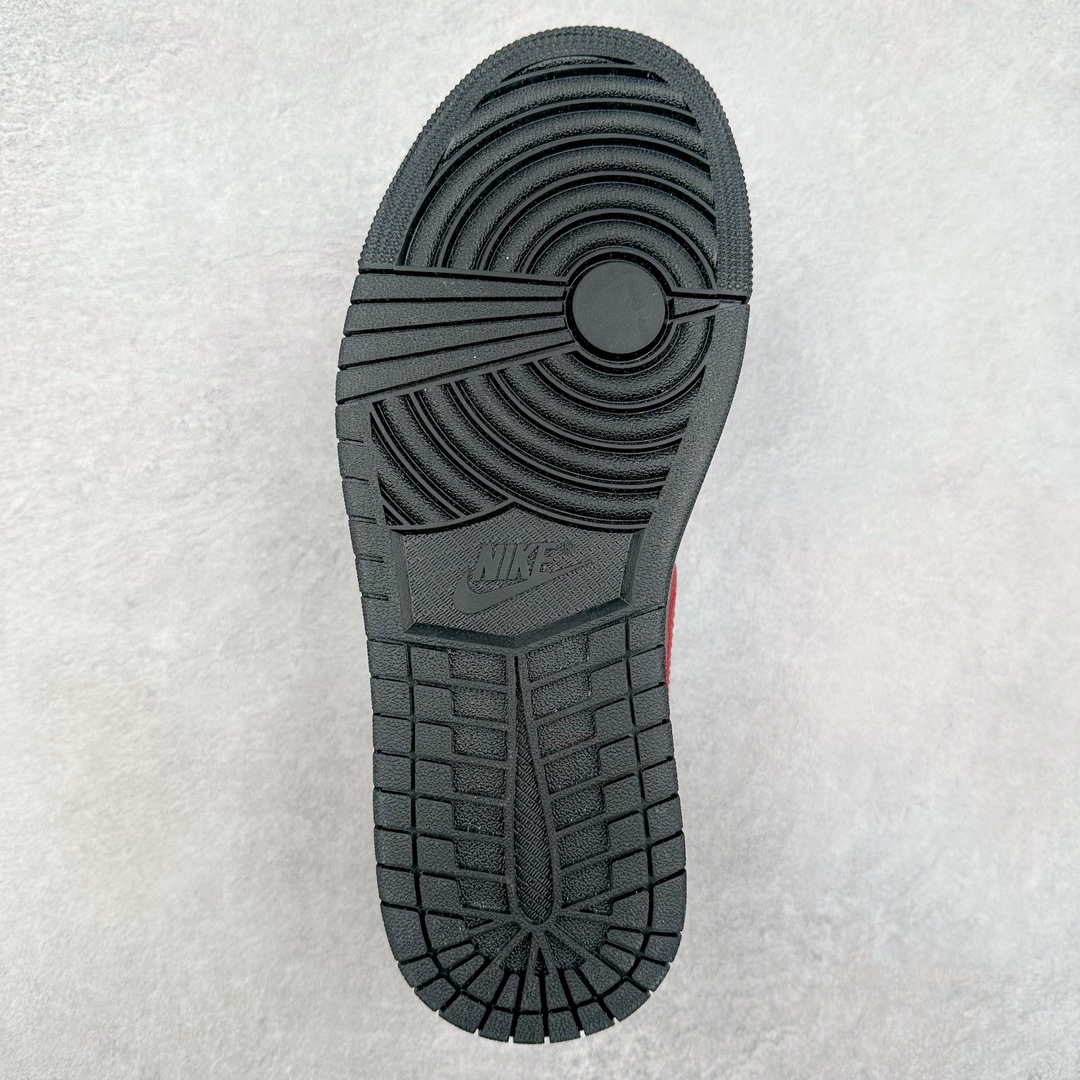 图片[9]-＃K版 Air Jordan AJ1 Low 低帮 黑红 553558-067 全新流水线出品 DT版本唯一平替选择 市场第二梯队最强版 全部原鞋开发 原楦原纸板开发 全鞋电脑针车 原厂内置全掌气垫 原盒内在原标 唯一Zp原版鞋带绑法 免检产品 全新2022版型 全头层皮料 完美零毛边处理 原厂配置全掌气垫 价格定位良心 几十个配色陆续出货 尺码：36 36.5 37.5 38 38.5 39 40 40.5 41 42 42.5 43 44 44.5 45 46 47.5-选品中心
