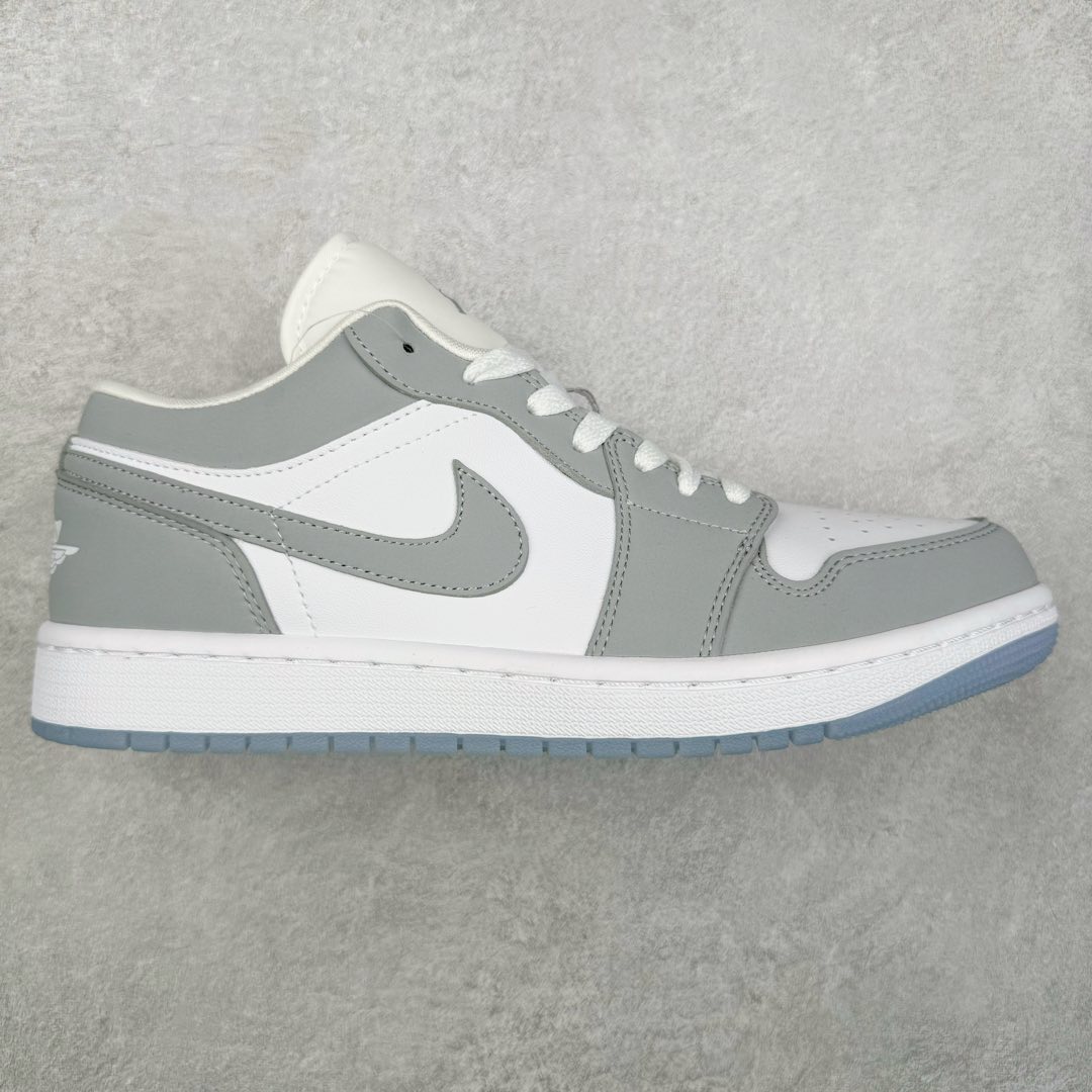 图片[3]-＃纯原福利特价 Air Jordan AJ1 Low 低帮系列 百分百全新货品 零氧化发霉 给足利润空间操作 超乎所想的高性价比 原装楦头纸板开发 完美鞋型 超高清洁度 鞋型不臃肿别扭 原厂内置全掌气垫 A模大底 鞋舌AJ原厂专用牛津布 AJ专用反口珍珠布 原厂无杂质高弹内里海棉 特殊封边弹力鞋带 原鞋开模 拒绝公底 购置公司同步原材料 都有细节原汁原味 忠于原版 尺码：36 36.5 37.5 38 38.5 39 40 40.5 41 42 42.5 43 44 44.5 45 46-选品中心