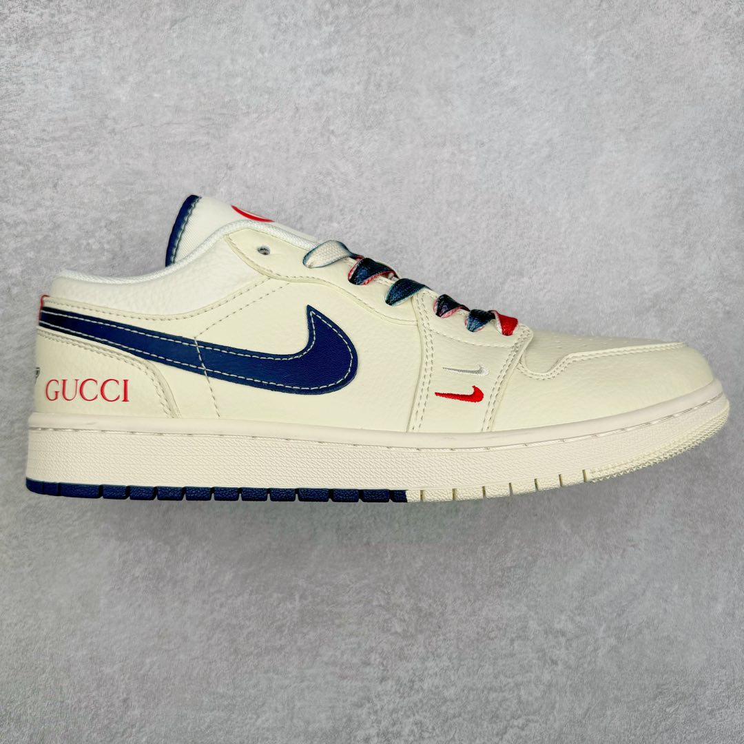 Air Jordan AJ1 Low 低帮系列定制配色FC1688-198 原厂内置气垫魔块 A模大底 头层小牛皮 鞋舌AJ原厂专用牛津布+AJ专用反口珍珠布+原厂无杂质高弹内里海棉+特殊封边弹力鞋带 尺码:36 36.5 37.5 38 38.5 39 40 40.5 41 42 42.5 43 44 44.5 45 46-选品中心