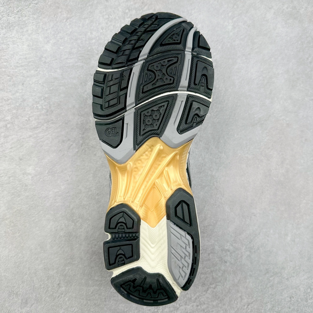 图片[9]-ASICS Gel-Nimbus 10.1 亚瑟士雨云10.1代系列轻量缓震休闲运动跑步鞋 近年来，运动鞋市场迎来了一个新的设计潮流：通过融合艺术与技术，赋予运动鞋更多的时尚元素和创新设计。作为市场中的领导者之一，ASICS（亚瑟士）一向以其技术创新和卓越的鞋款设计著称。而另一个前卫的实验鞋类品牌EMPTY BEHAVIOR，以其非凡的创意和探索，尤其对未来主义和非传统材料的热情撞击，从业界中脱颖而出。两者的合作，以推出特别版的GEL-NIMBUS™ 10.1鞋款——主题为“EVEN MY SHOE IS ART”为标志，为运动鞋设计涉入一个全新的高度。尺码：36 37 37.5 38 39 39.5 40.5 41.5 42 42.5 43.5 44 44.5 45-选品中心