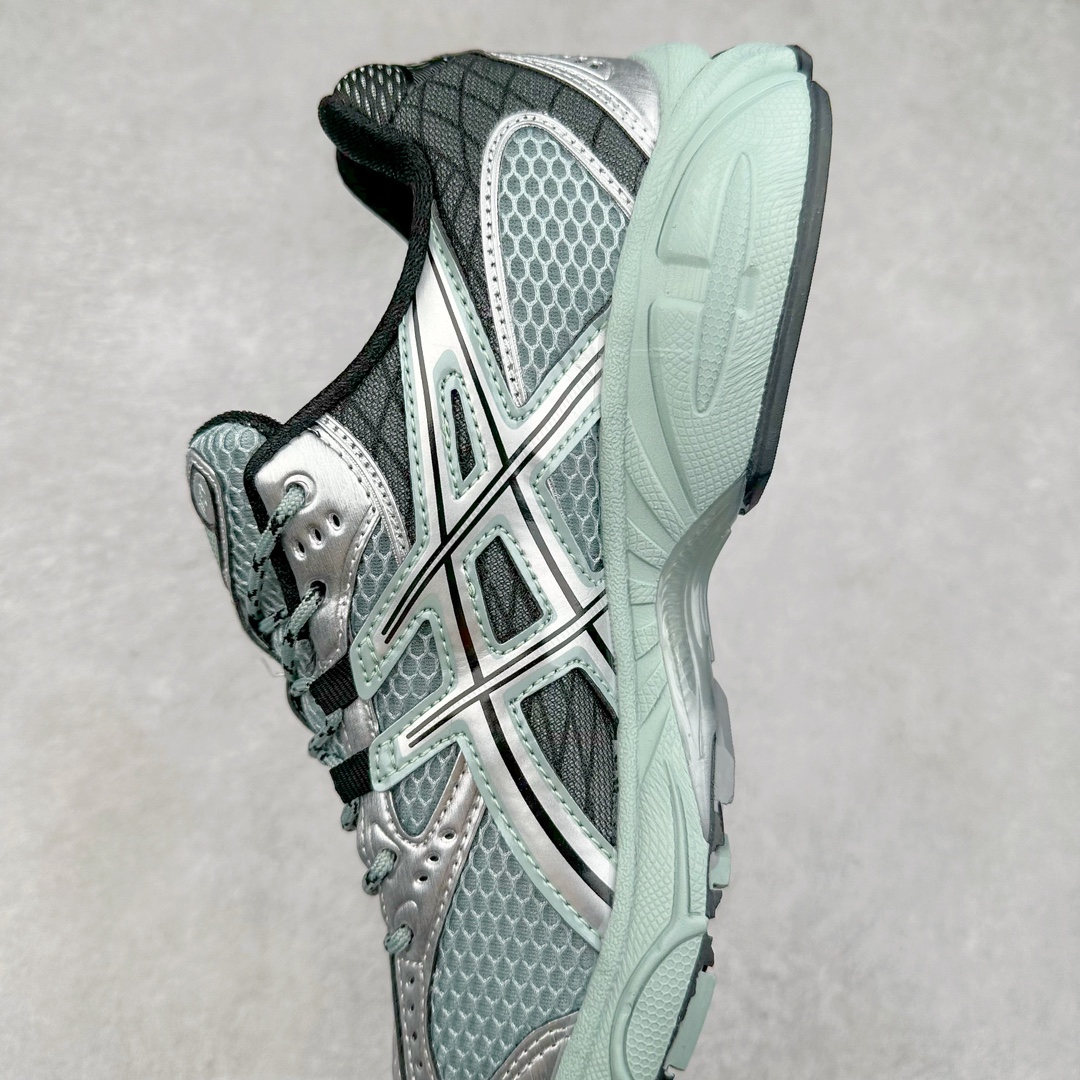 图片[7]-ASICS Gel-Nimbus 10.1 亚瑟士雨云10.1代系列轻量缓震休闲运动跑步鞋 近年来，运动鞋市场迎来了一个新的设计潮流：通过融合艺术与技术，赋予运动鞋更多的时尚元素和创新设计。作为市场中的领导者之一，ASICS（亚瑟士）一向以其技术创新和卓越的鞋款设计著称。而另一个前卫的实验鞋类品牌EMPTY BEHAVIOR，以其非凡的创意和探索，尤其对未来主义和非传统材料的热情撞击，从业界中脱颖而出。两者的合作，以推出特别版的GEL-NIMBUS™ 10.1鞋款——主题为“EVEN MY SHOE IS ART”为标志，为运动鞋设计涉入一个全新的高度。尺码：36 37 37.5 38 39 39.5 40.5 41.5 42 42.5 43.5 44 44.5 45-选品中心