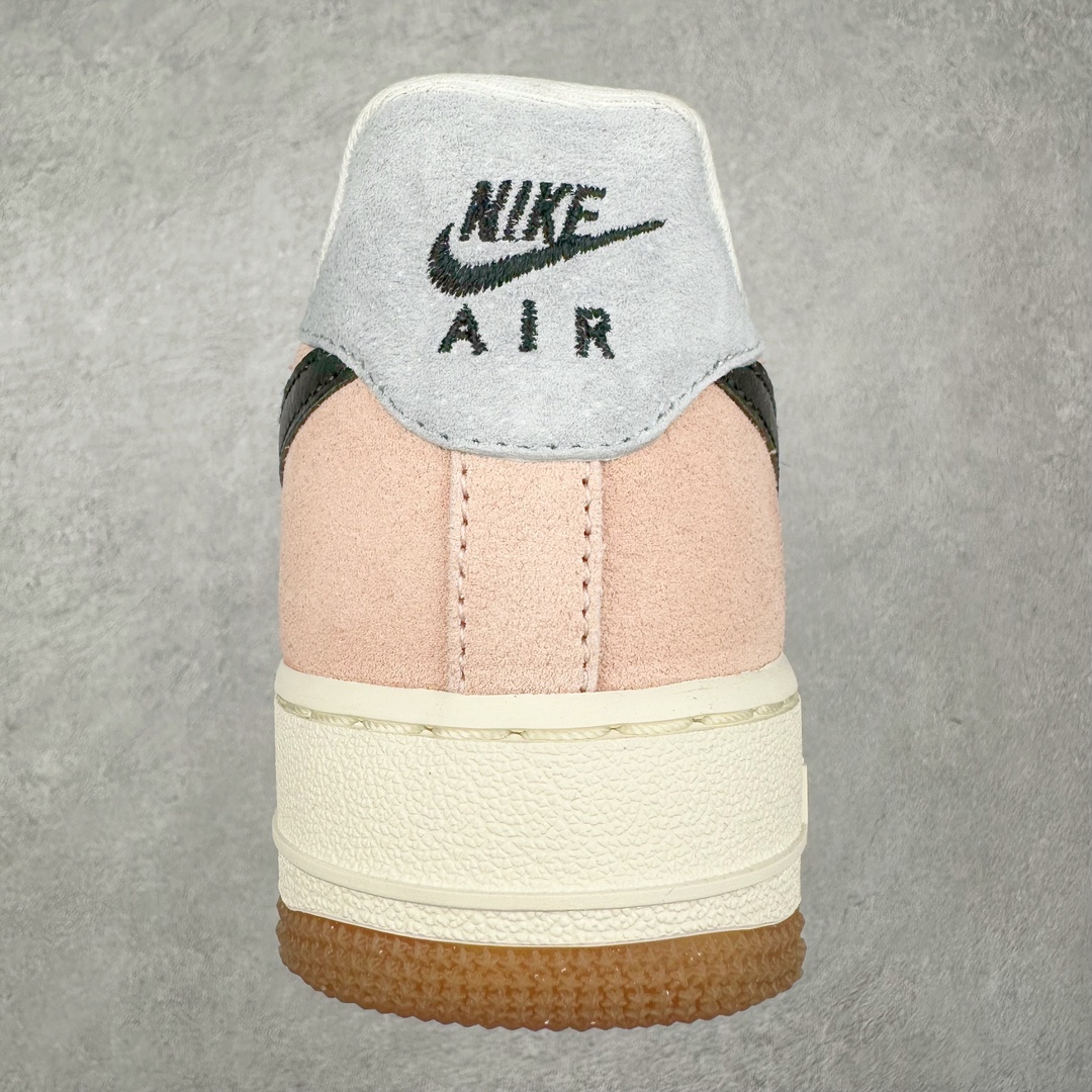 图片[8]-NK Air Force 1´07 Low 空军一号低帮百搭休闲运动板鞋 HZ7342-800 柔软、弹性十足的缓震性能和出色的中底设计 横跨复古与现代的外型结合 造就出风靡全球 三十多年的Force 1 直到今天还深受青睐 尺码：36 36.5 37.5 38 38.5 39 40 40.5 41 42 42.5 43 44 44.5 45-选品中心